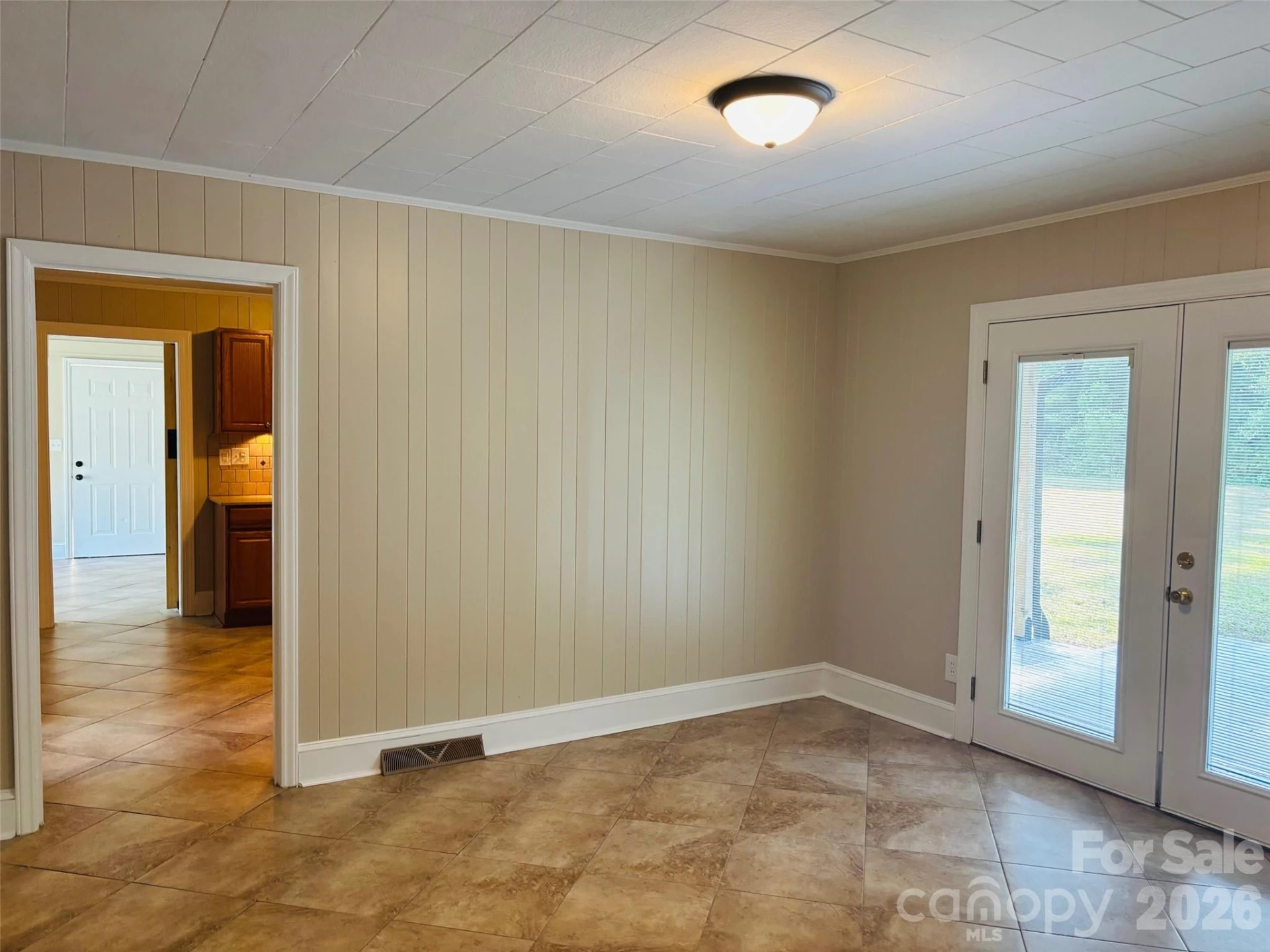 168 Collins Avenue - Photo 12