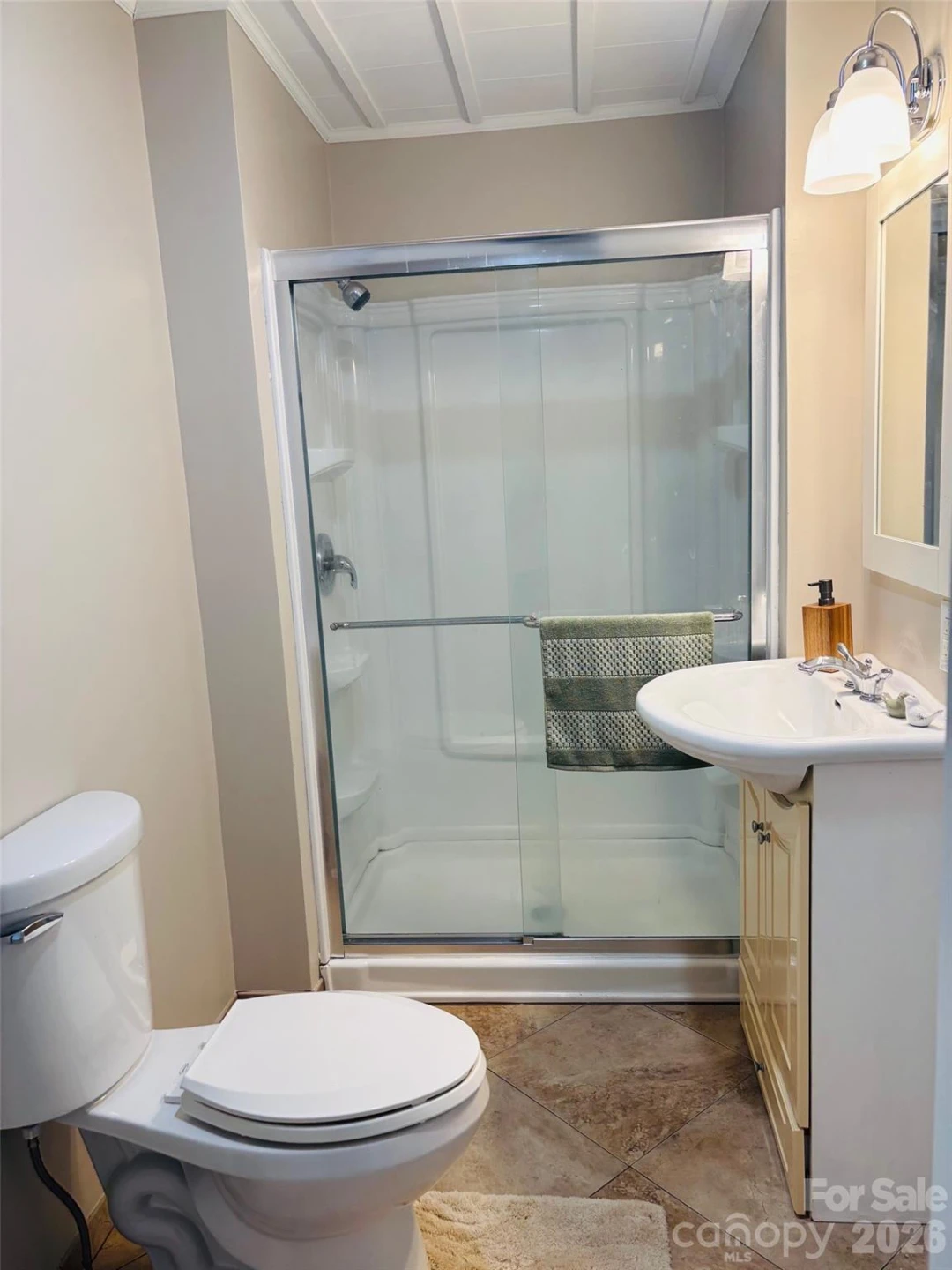 168 Collins Avenue - Photo 16