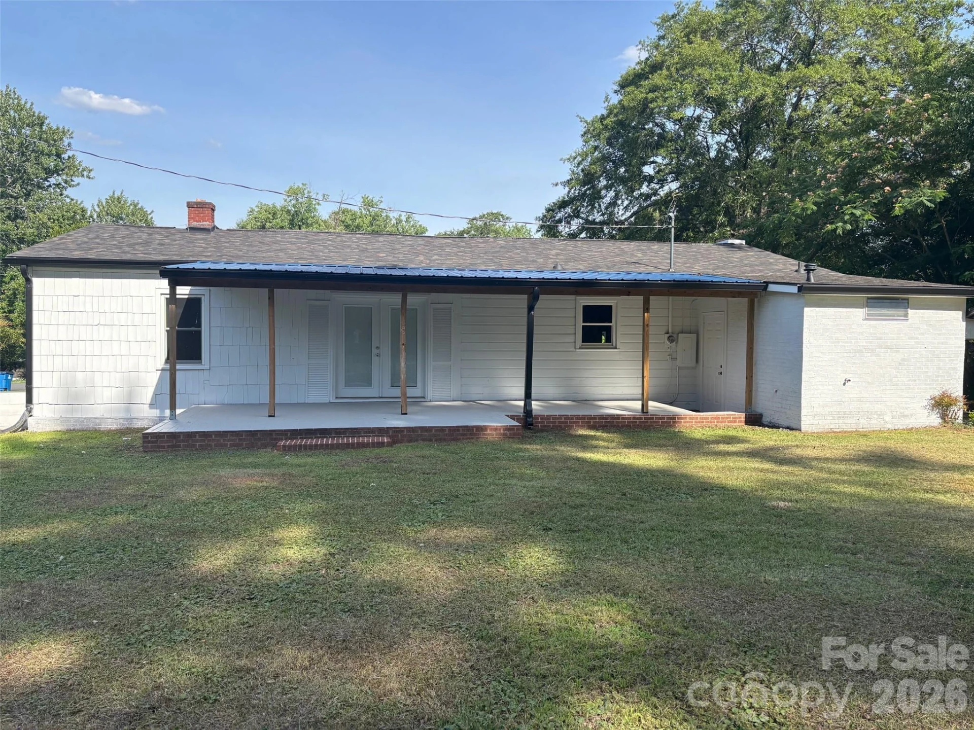 168 Collins Avenue - Photo 5