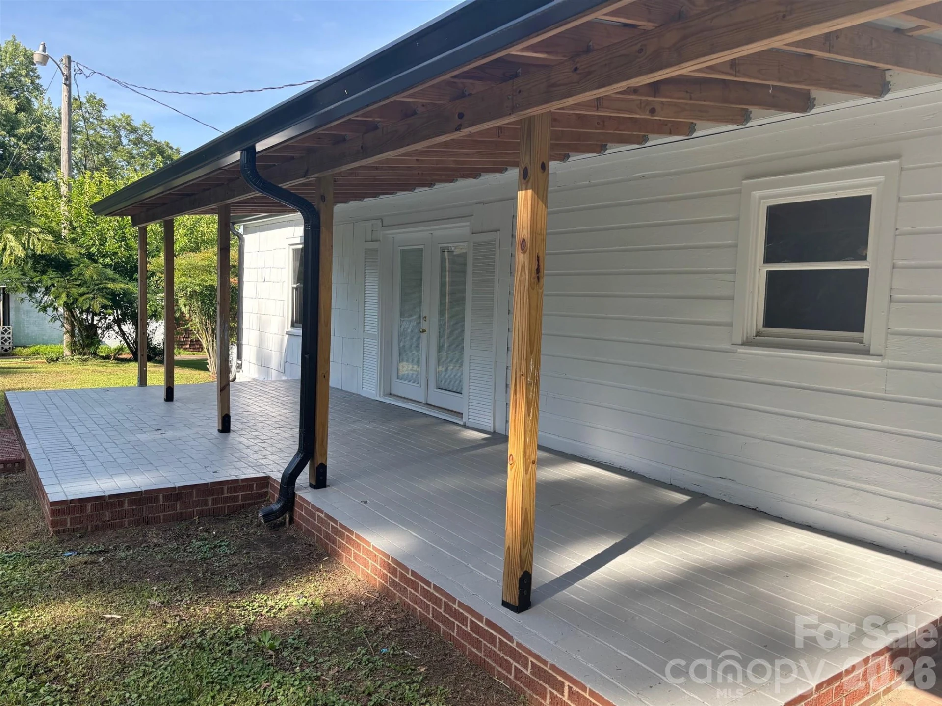 168 Collins Avenue - Photo 6