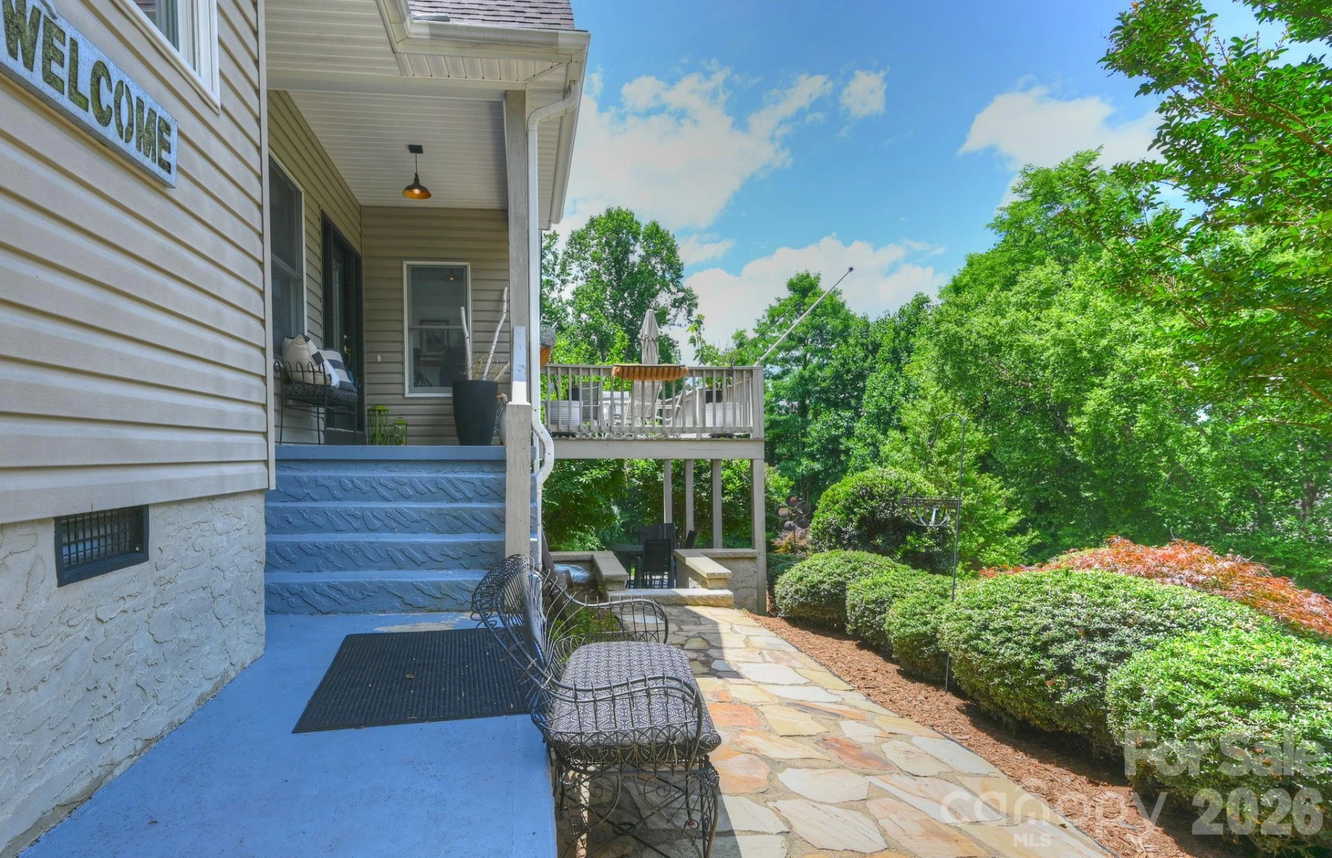 77 Carriage West Drive - Photo 2