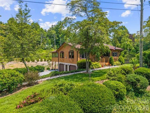 6 Kendra Road, Hendersonville, NC, 28792
