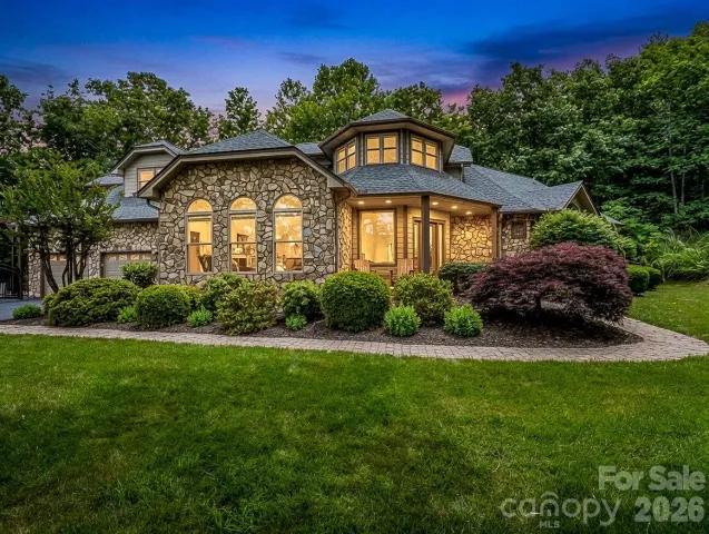 131 Arcadia Falls Way