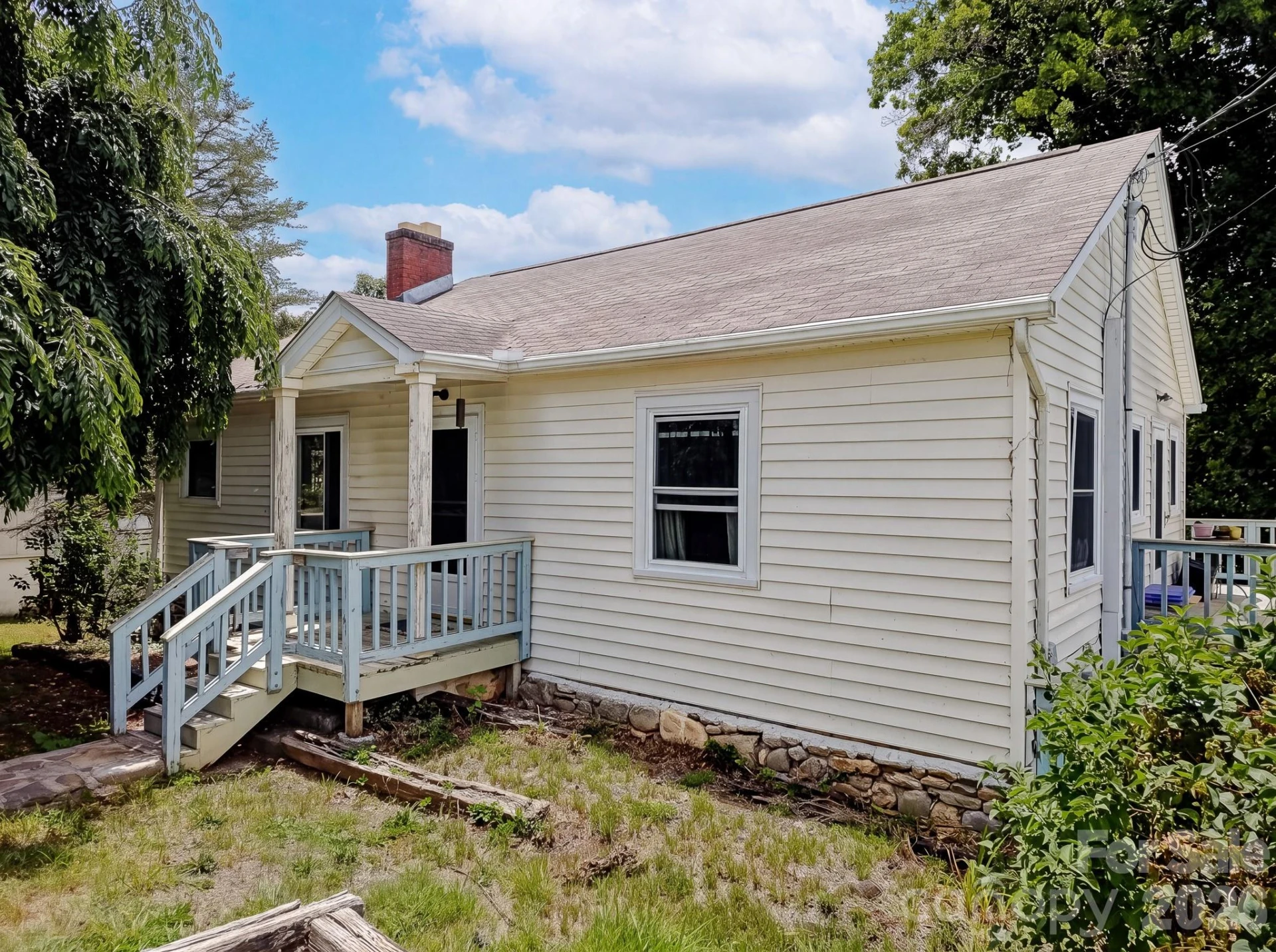 629 Bailey Street