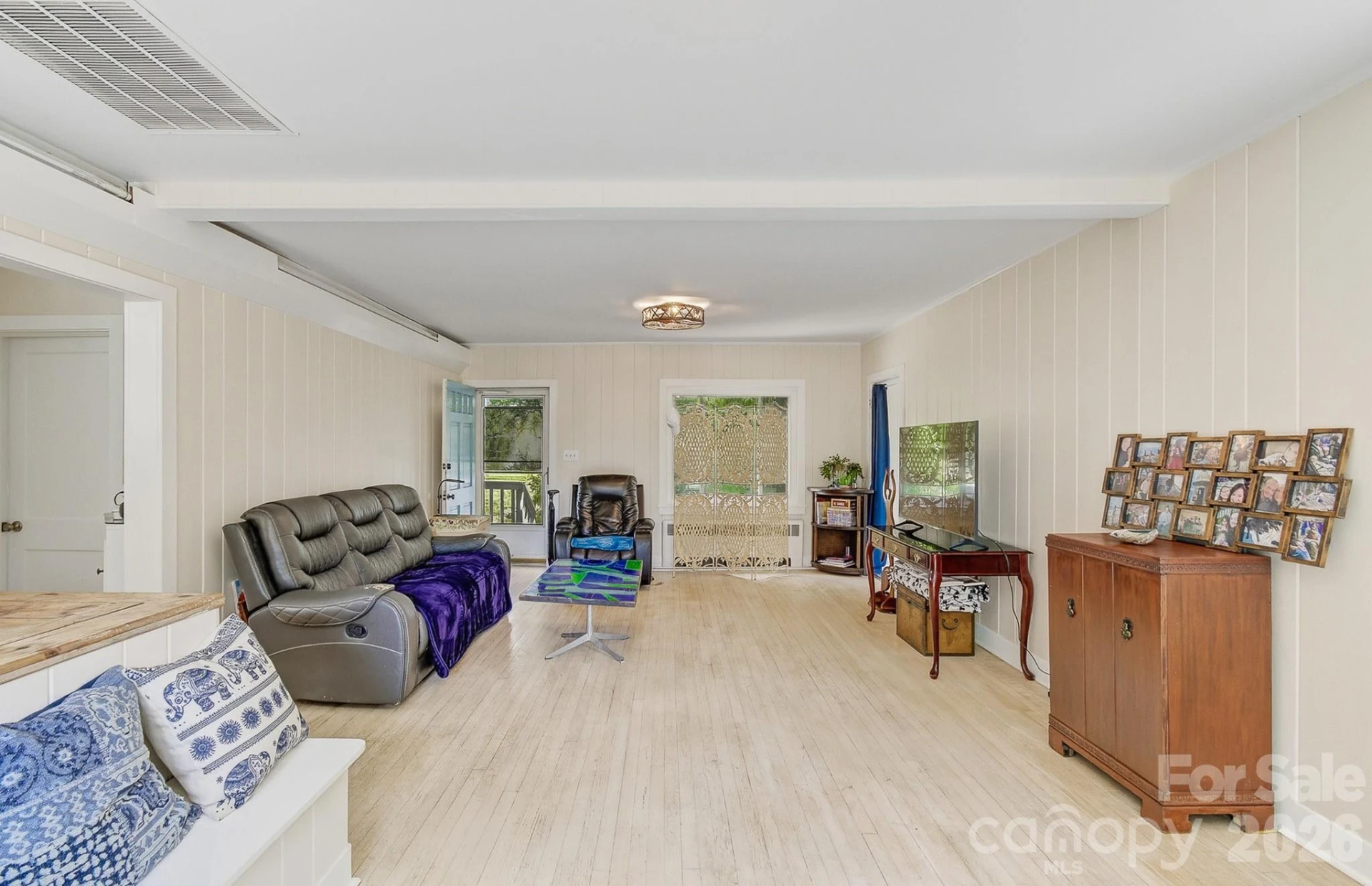 629 Bailey Street - Photo 7