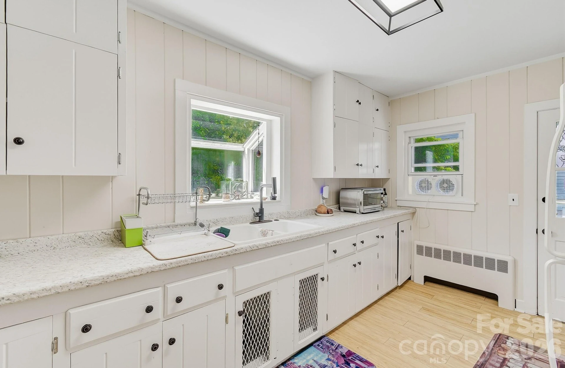 629 Bailey Street - Photo 8