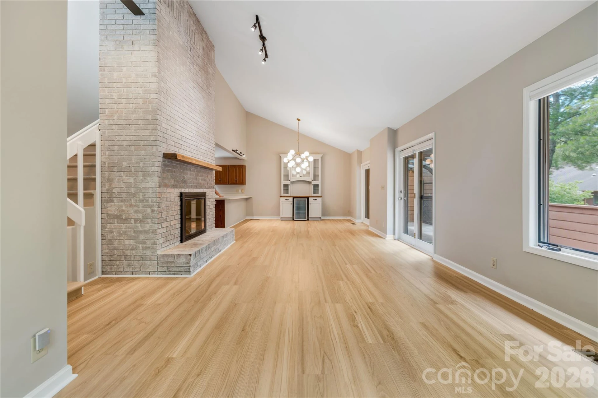 601 Woodfield Drive - Photo 21