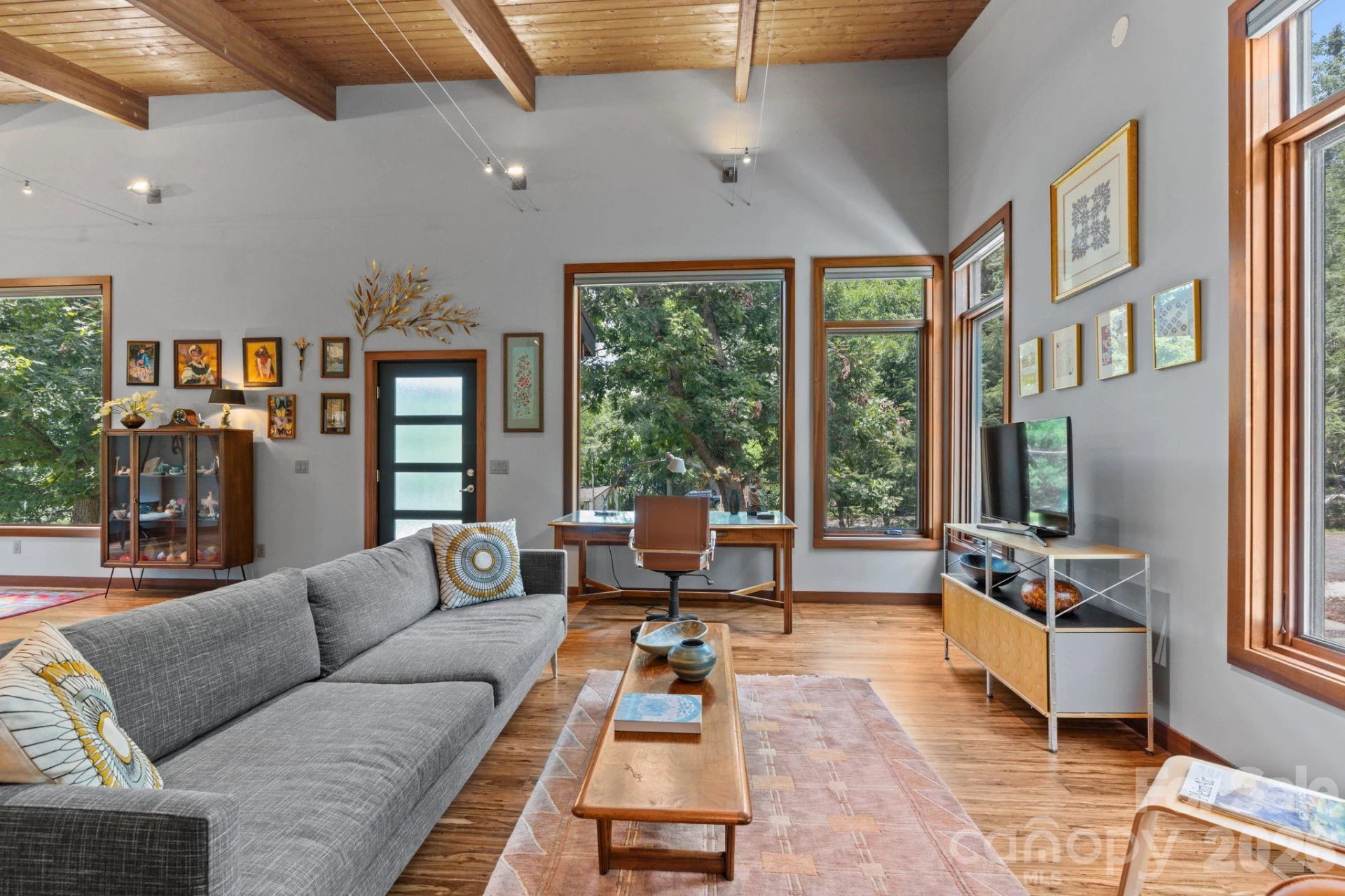 39 Wolf Road - Photo 13