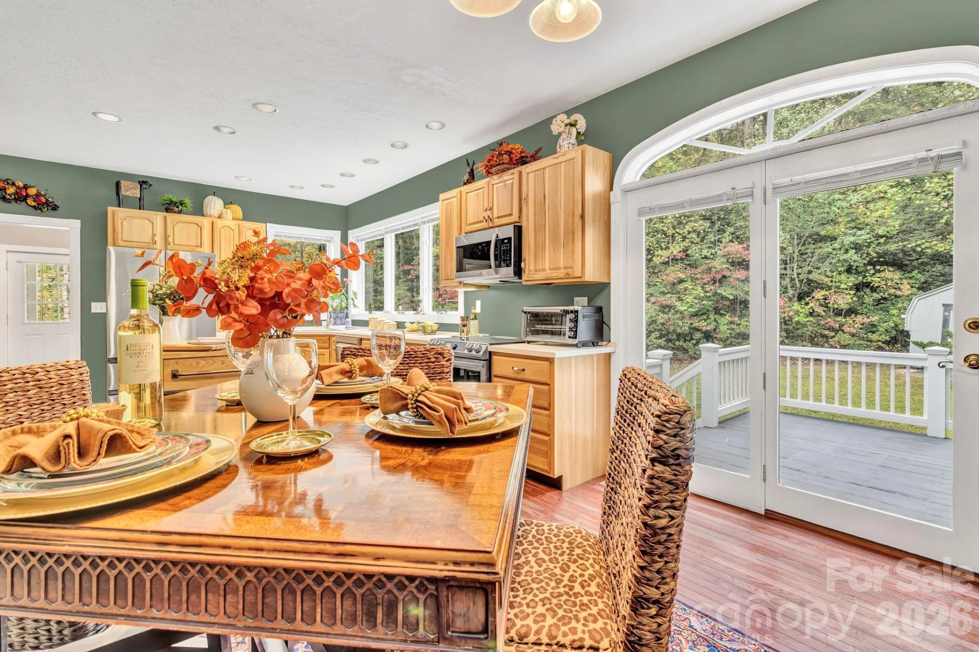 39 Lambert Lane - Photo 2