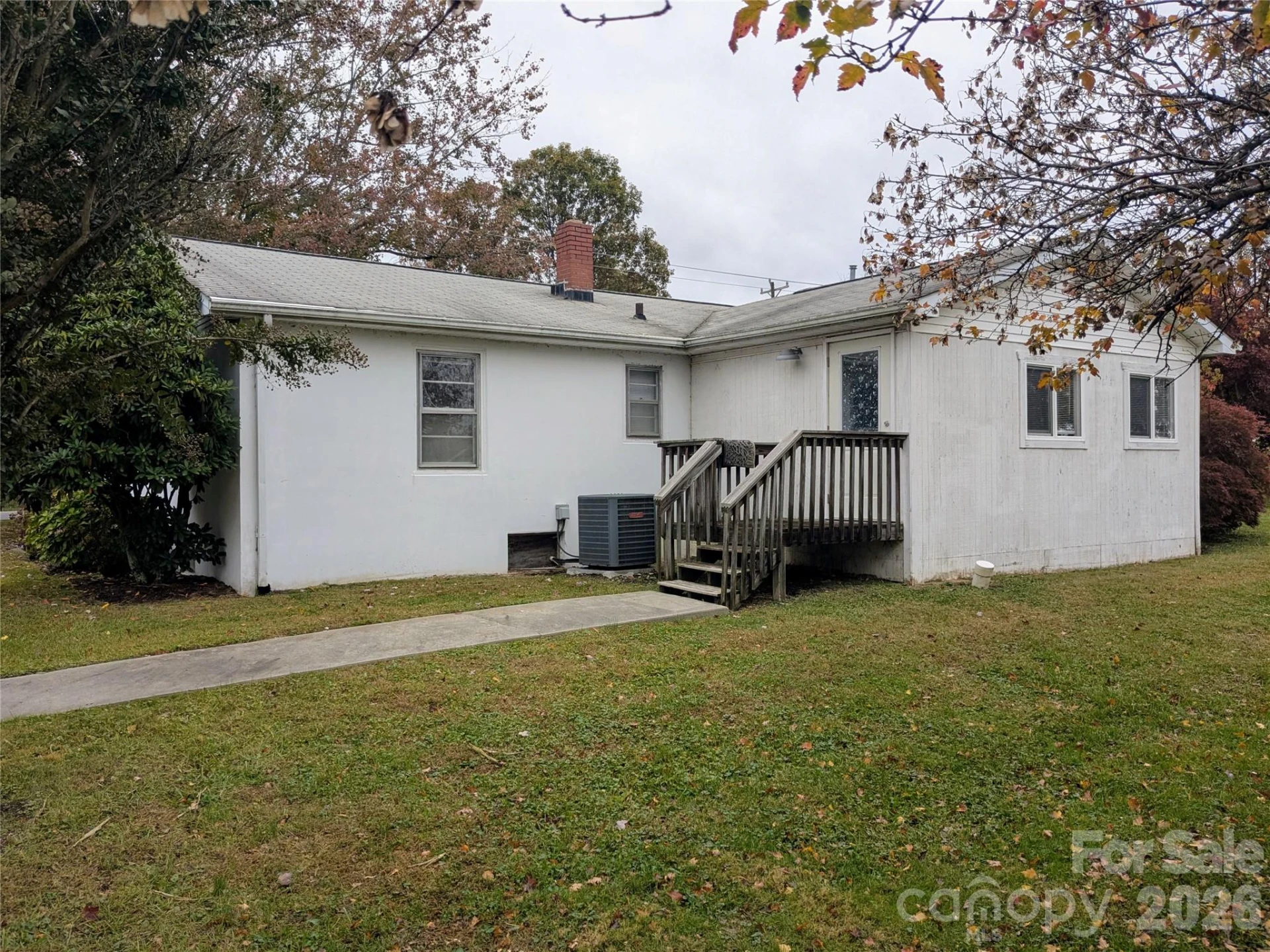 520 Dana Road - Photo 3