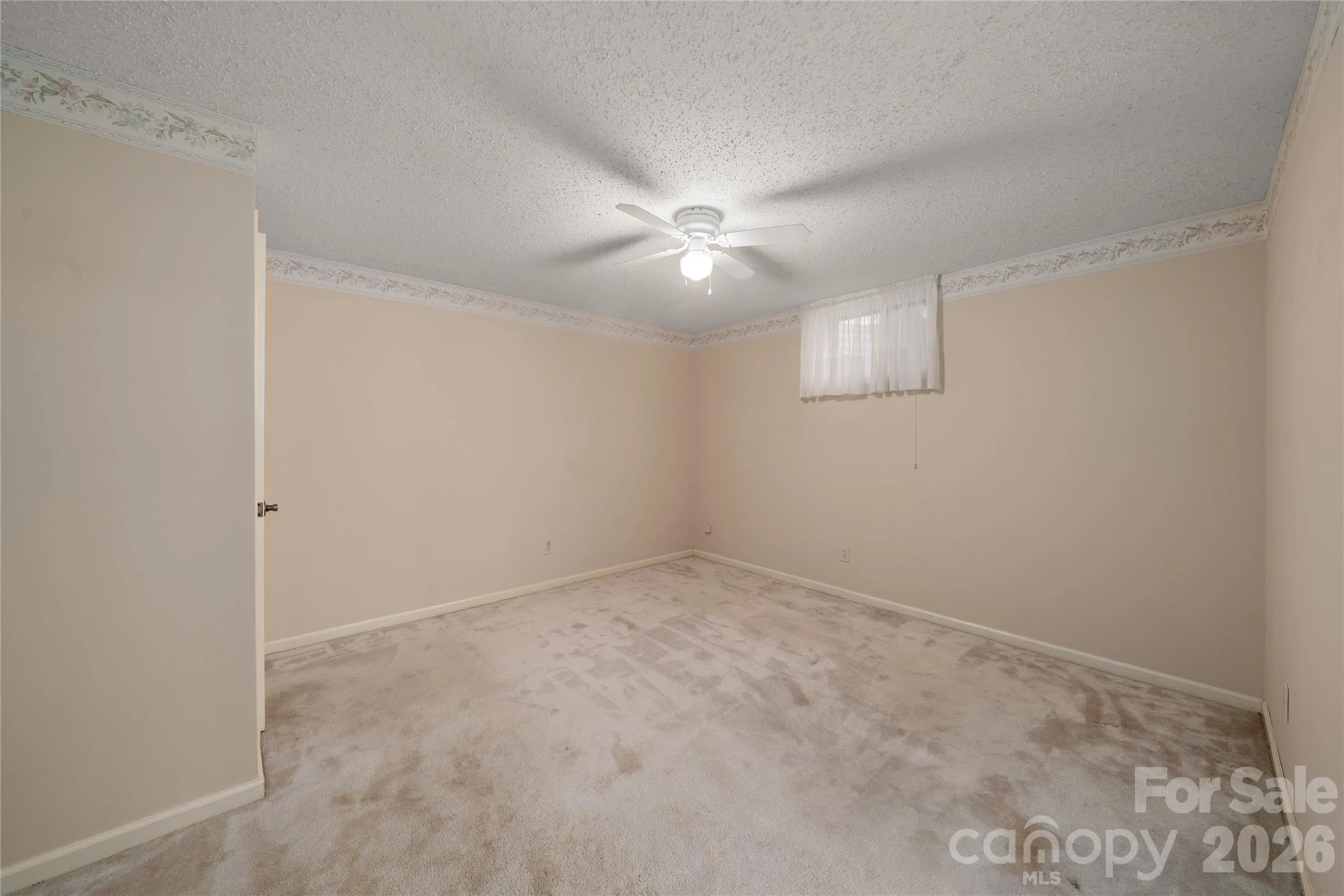 15 Carriage Court - Photo 32