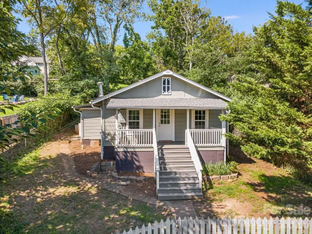 1055 Riverside Drive, Asheville, NC, 28804