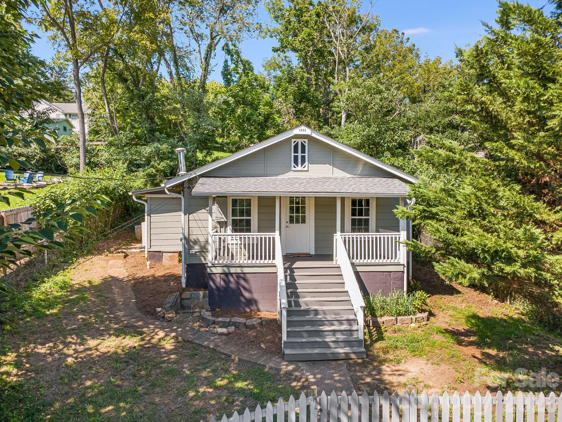 1055 Riverside Drive