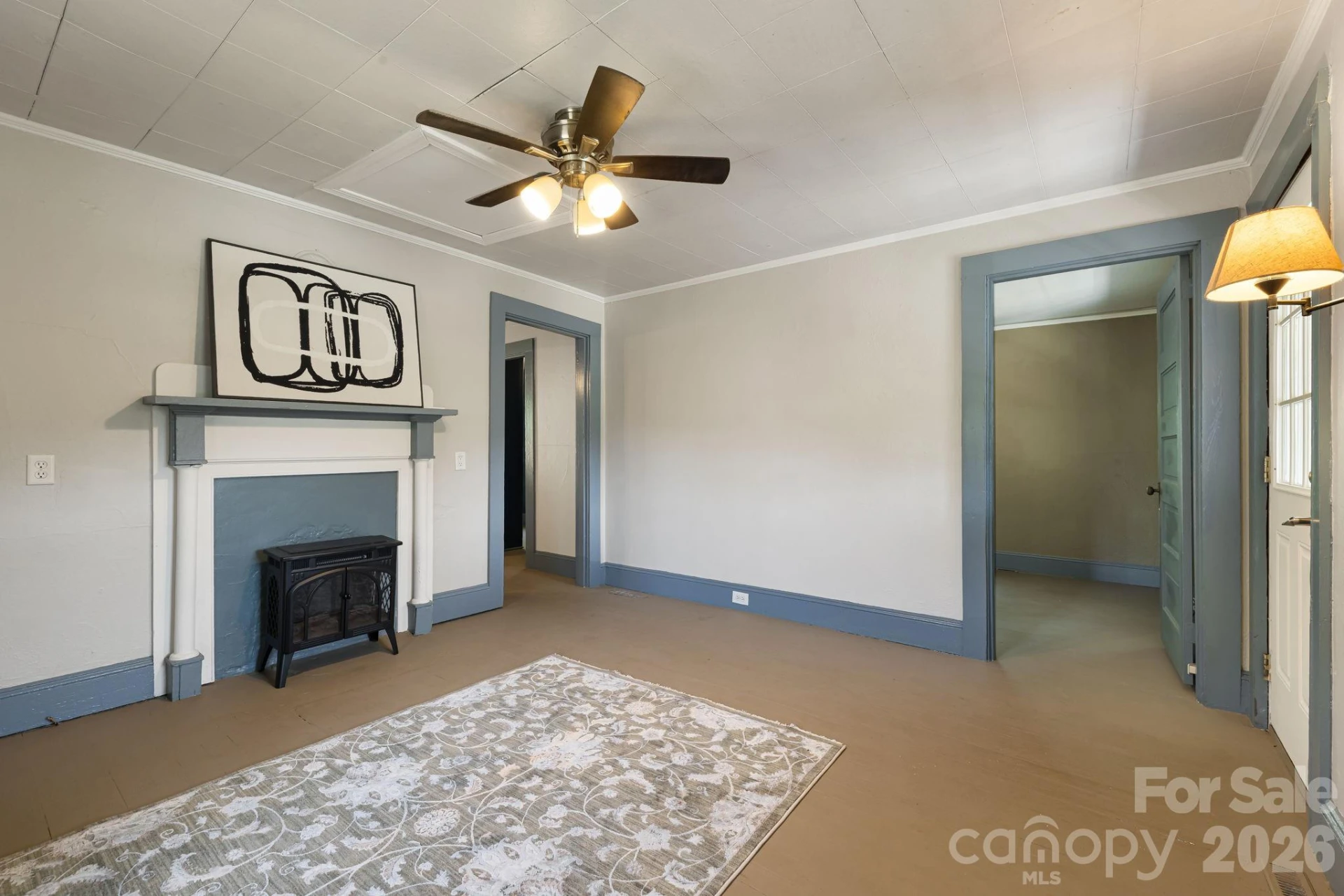 1055 Riverside Drive - Photo 8