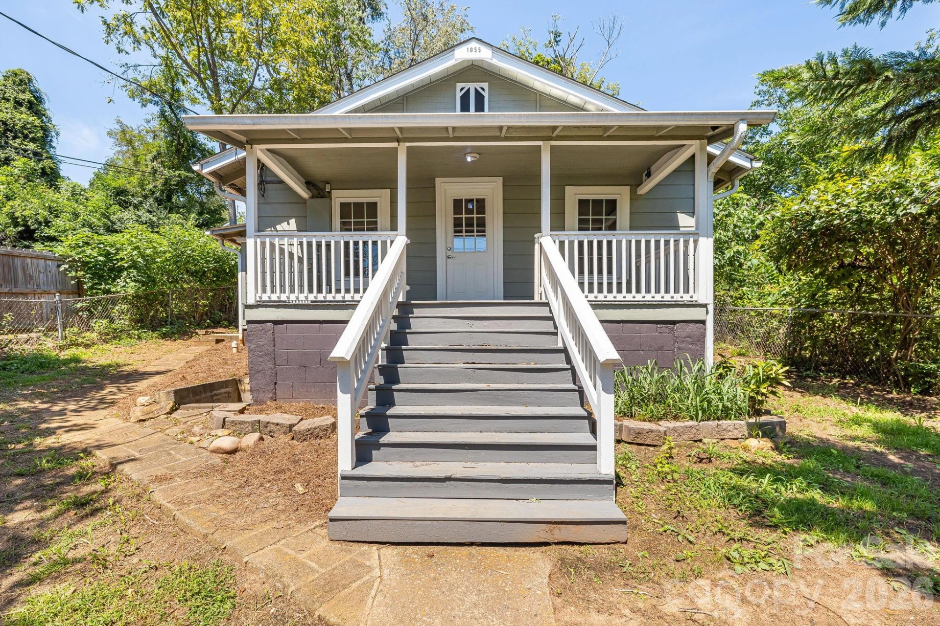 1055 Riverside Drive - Photo 23