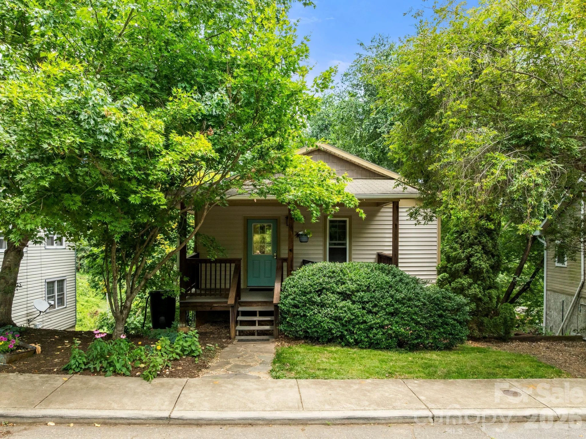16 Jefferson Drive - Photo 4