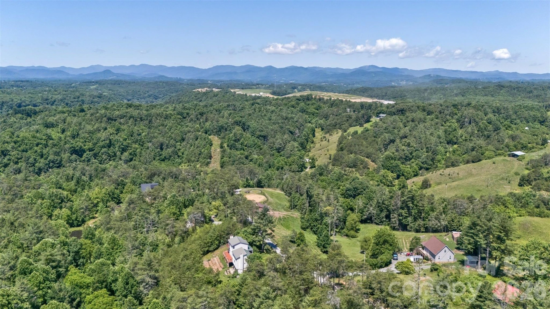 15 Village Green Drive - Photo 4