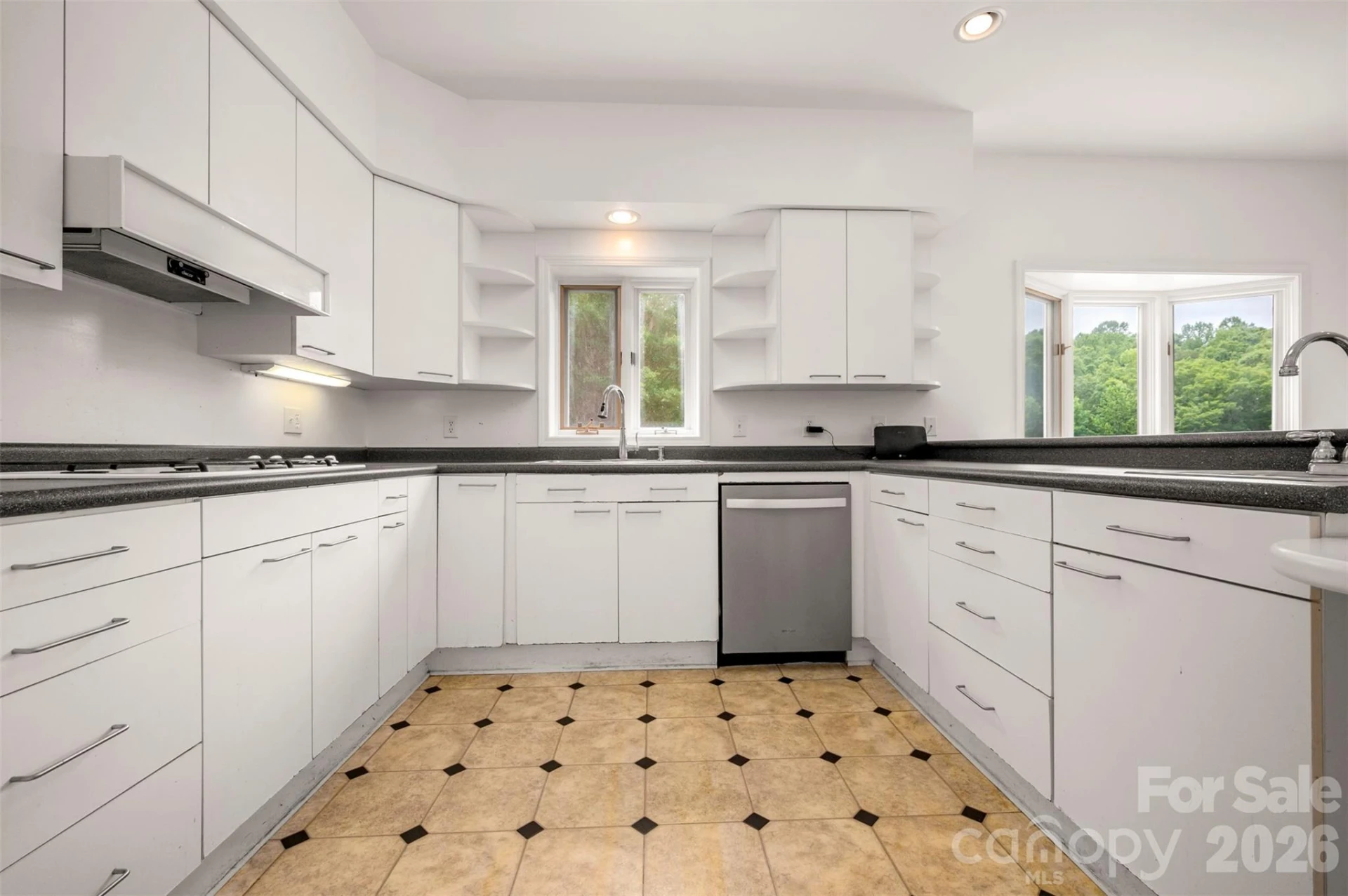 441 Lower Ridgeview Road - Photo 12