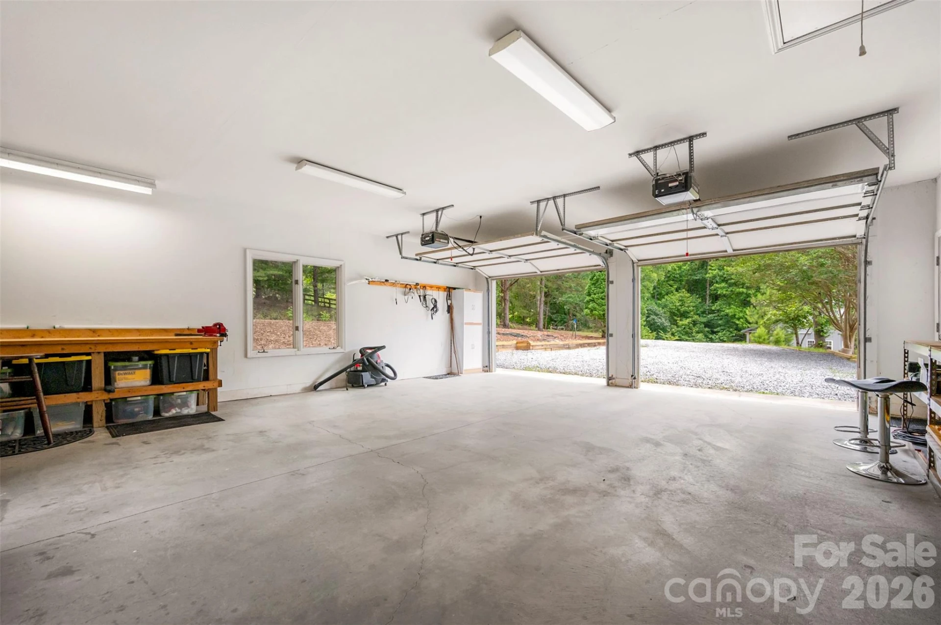 441 Lower Ridgeview Road - Photo 16