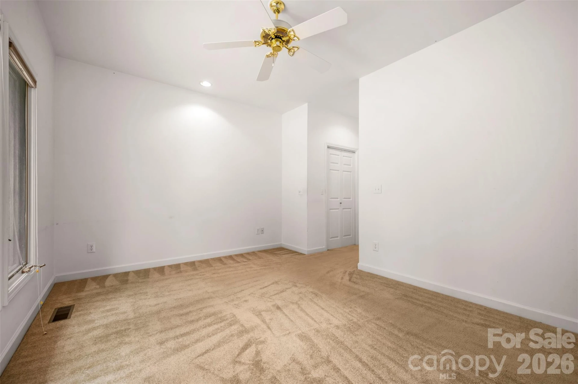 441 Lower Ridgeview Road - Photo 17