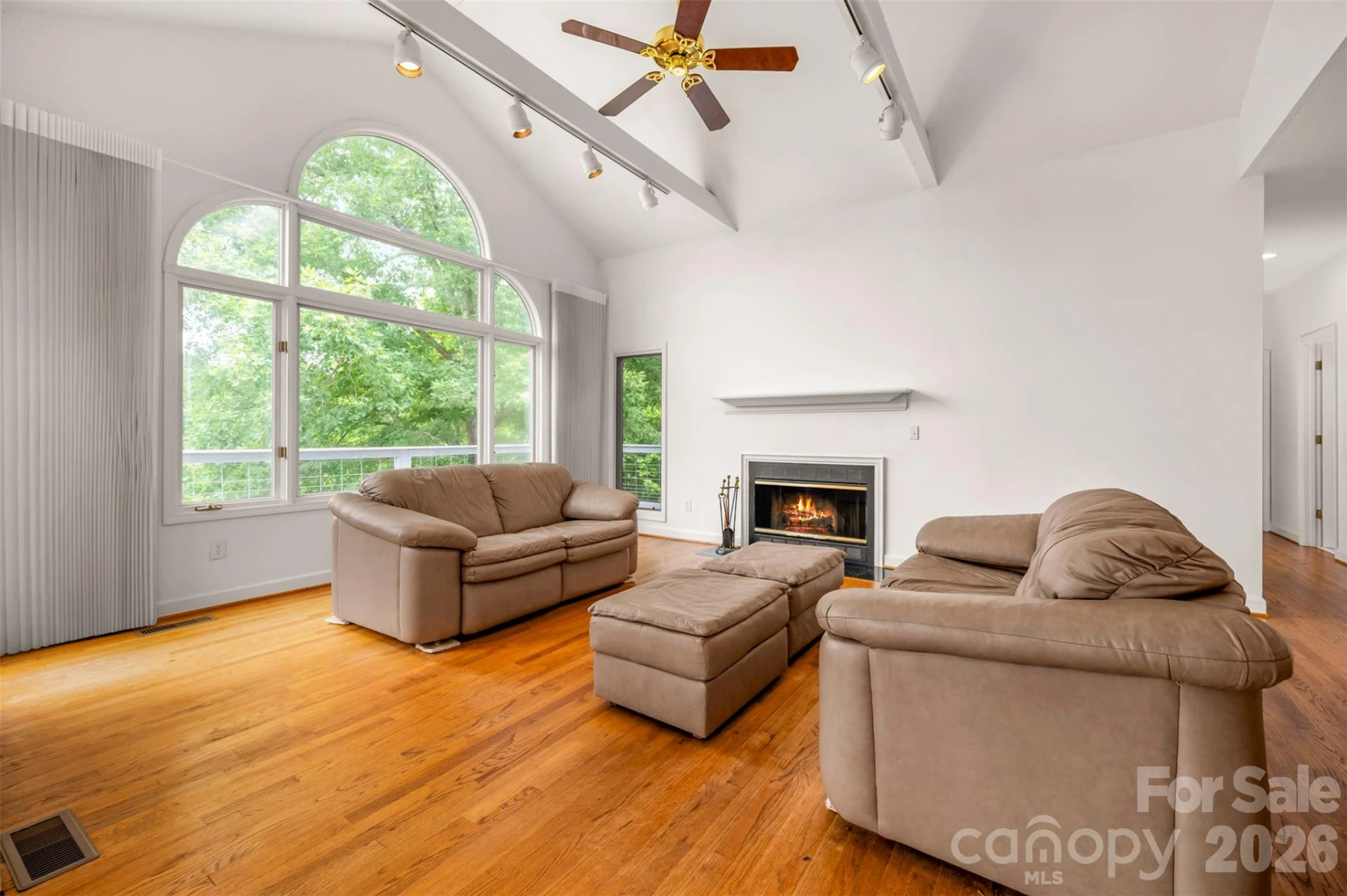 441 Lower Ridgeview Road - Photo 6