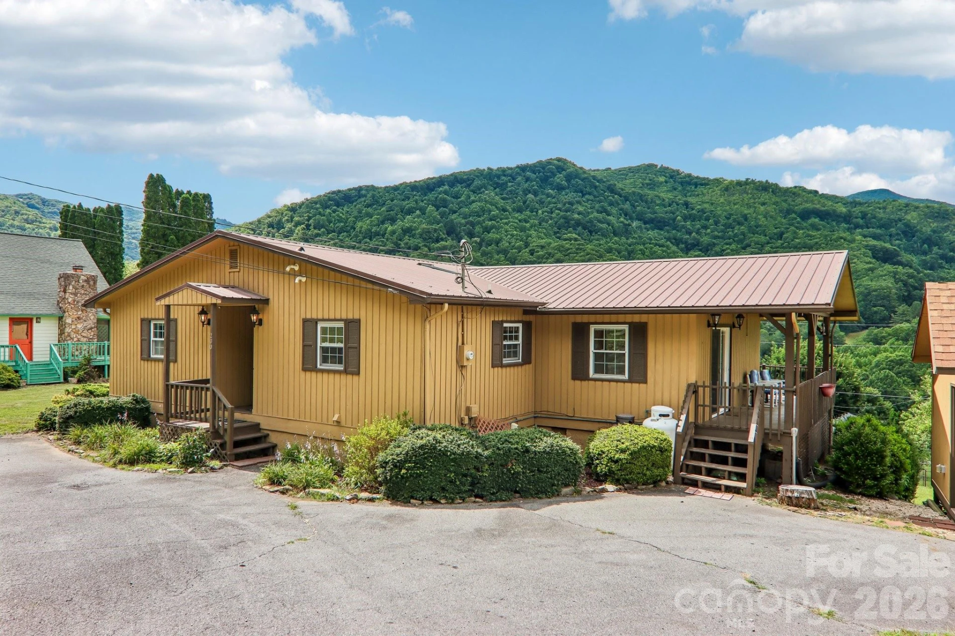200 Holley Lane - Photo 2