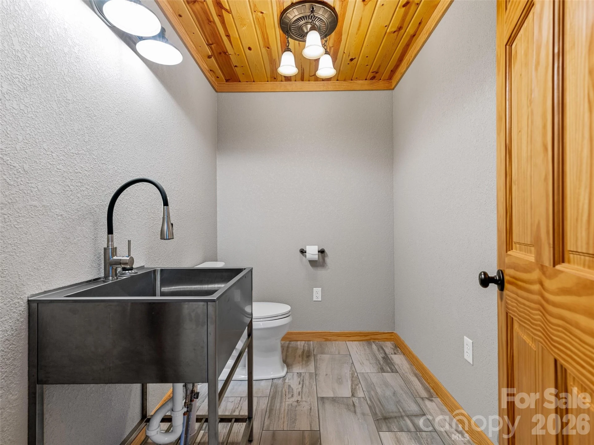 143 Fox Grape Hollow Road - Photo 17