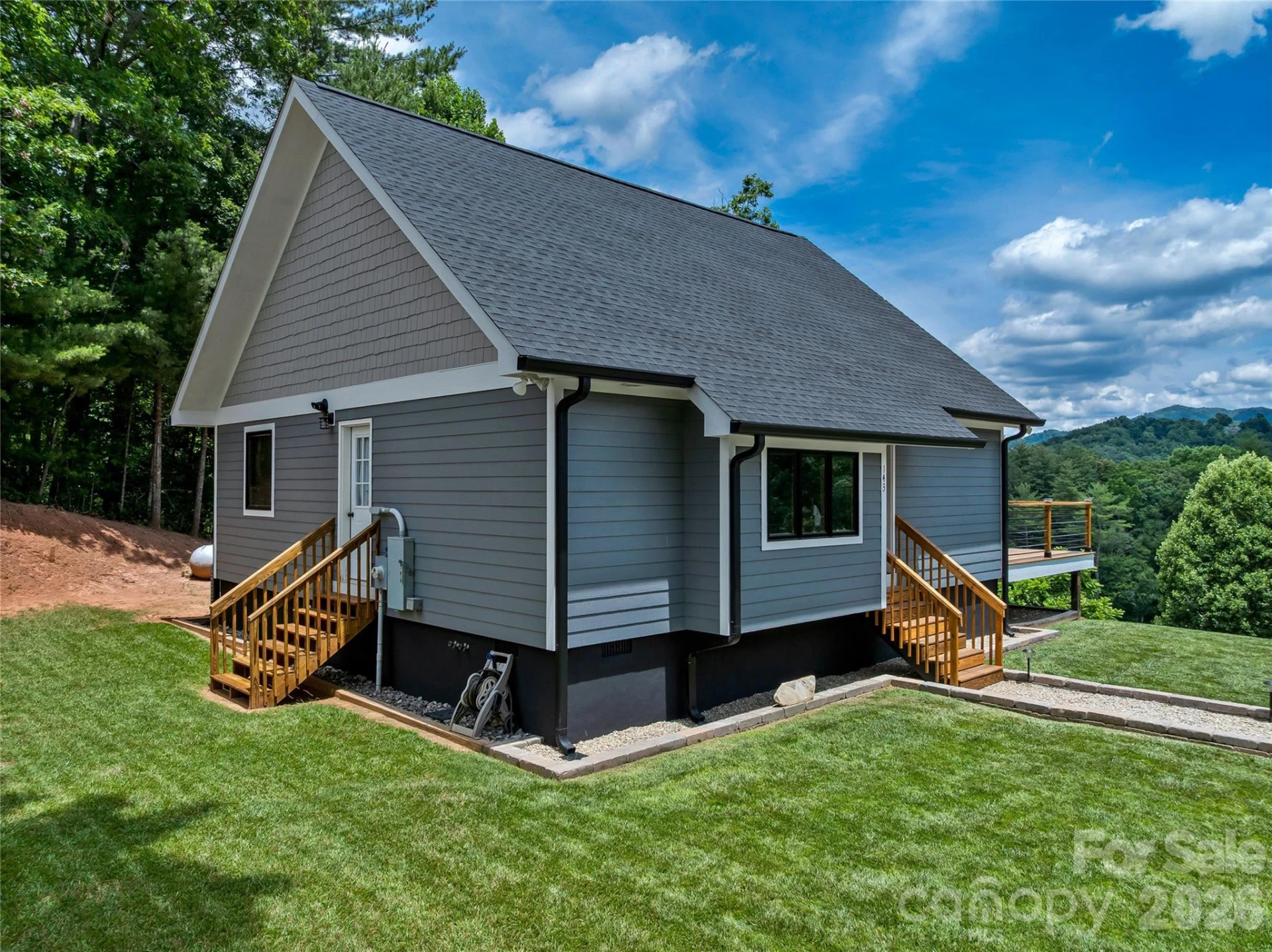 143 Fox Grape Hollow Road - Photo 3