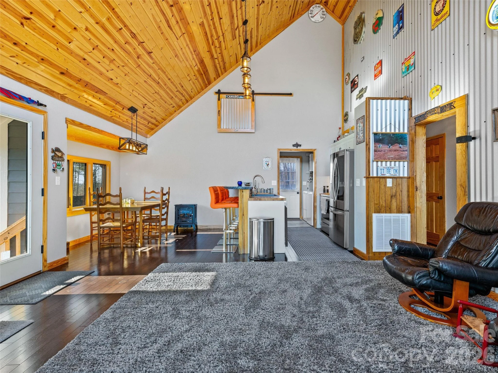 143 Fox Grape Hollow Road - Photo 6