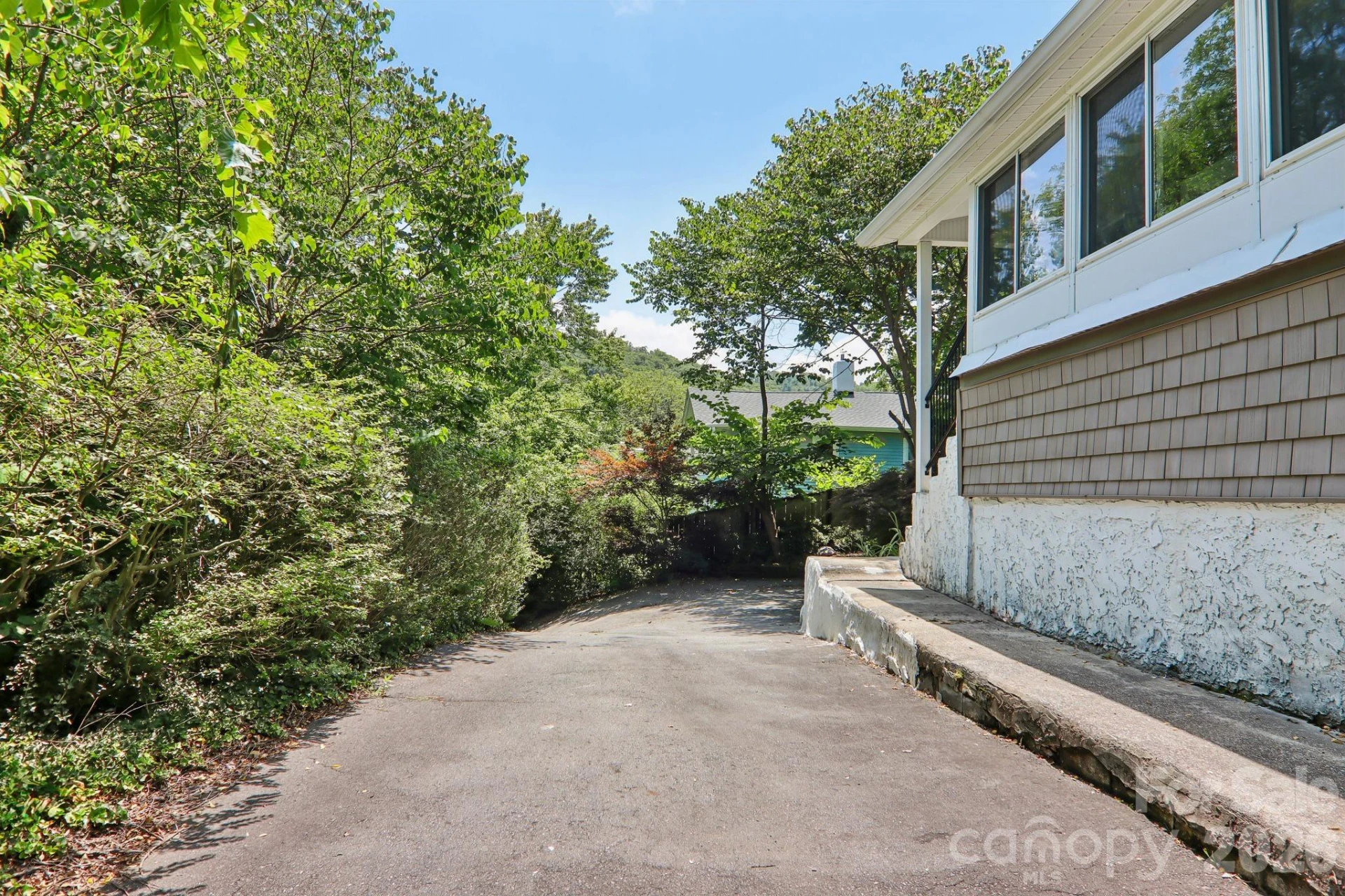 23 Tuskeegee Street - Photo 10
