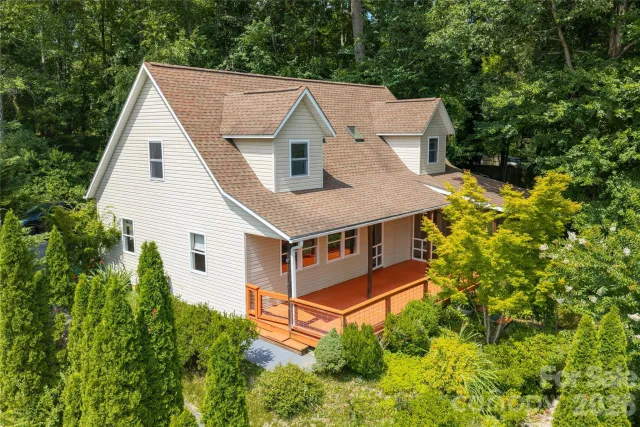 847 Lakeside Drive, Hendersonville, NC, 28739