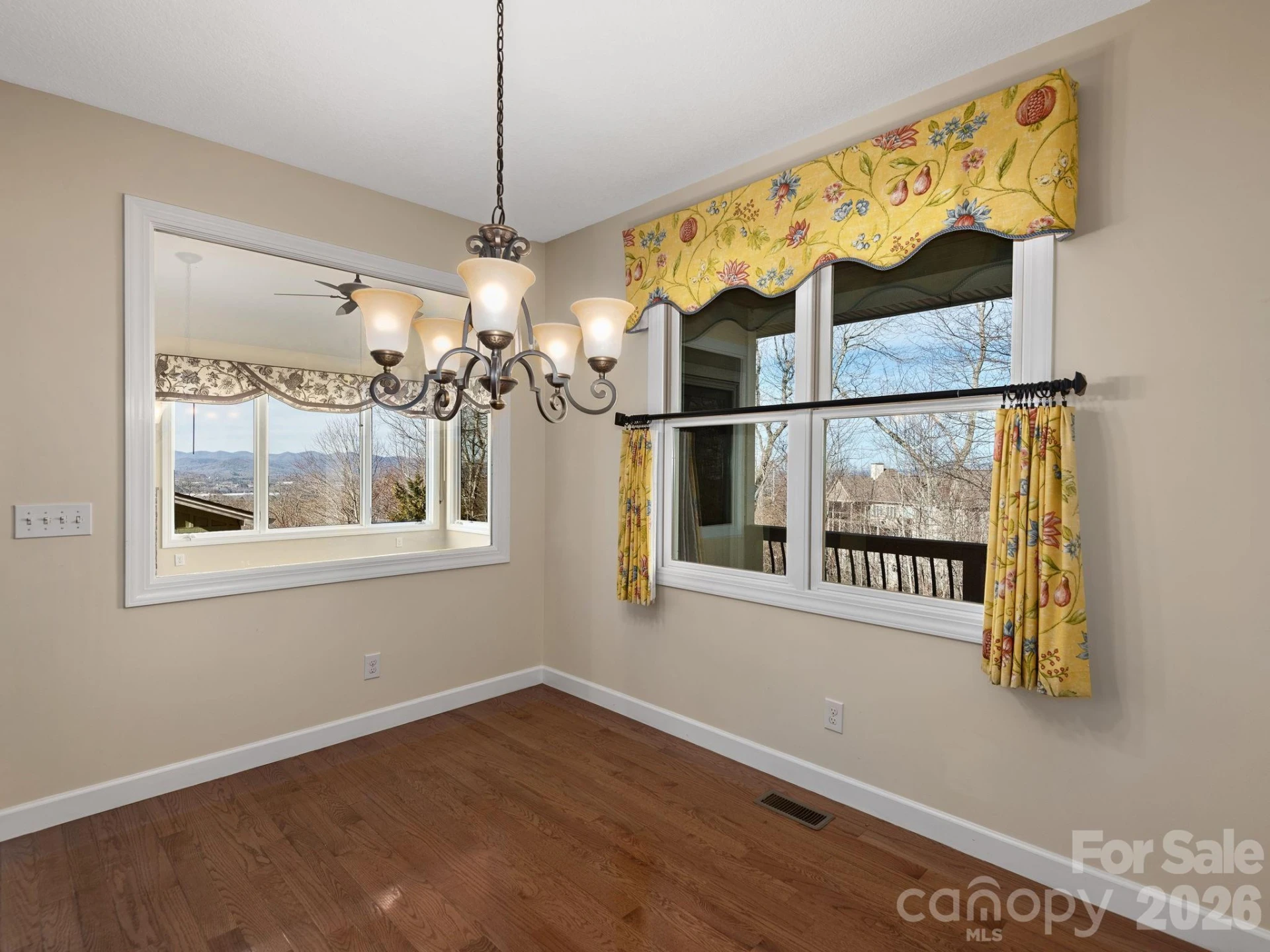 54 Deep Valley Lane - Photo 9