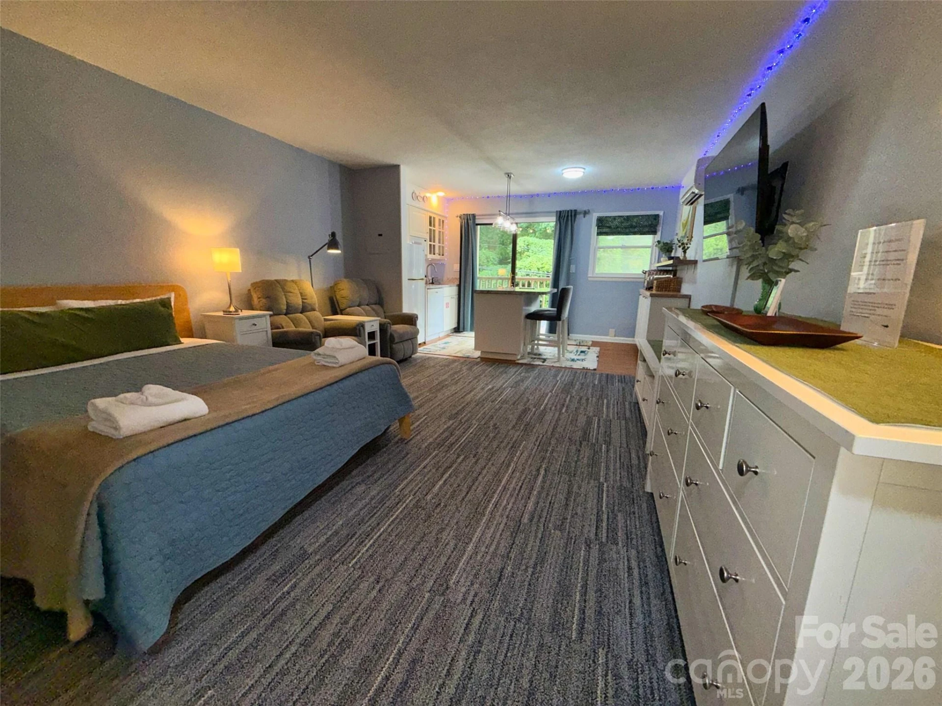 160 Whitney Boulevard #3 - Photo 4