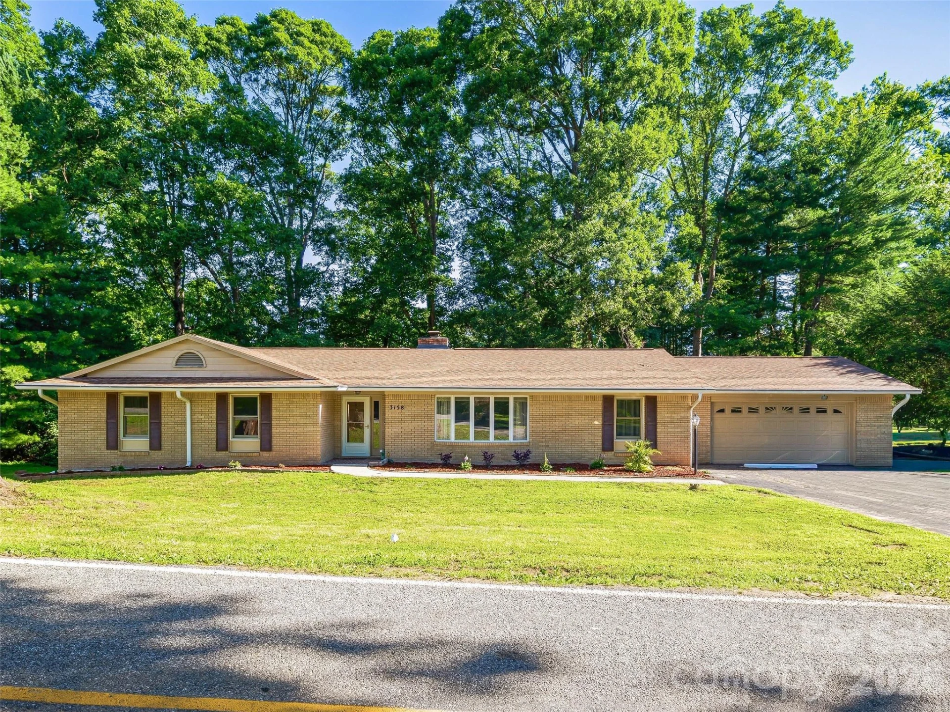 3158 Florida Drive - Photo 2