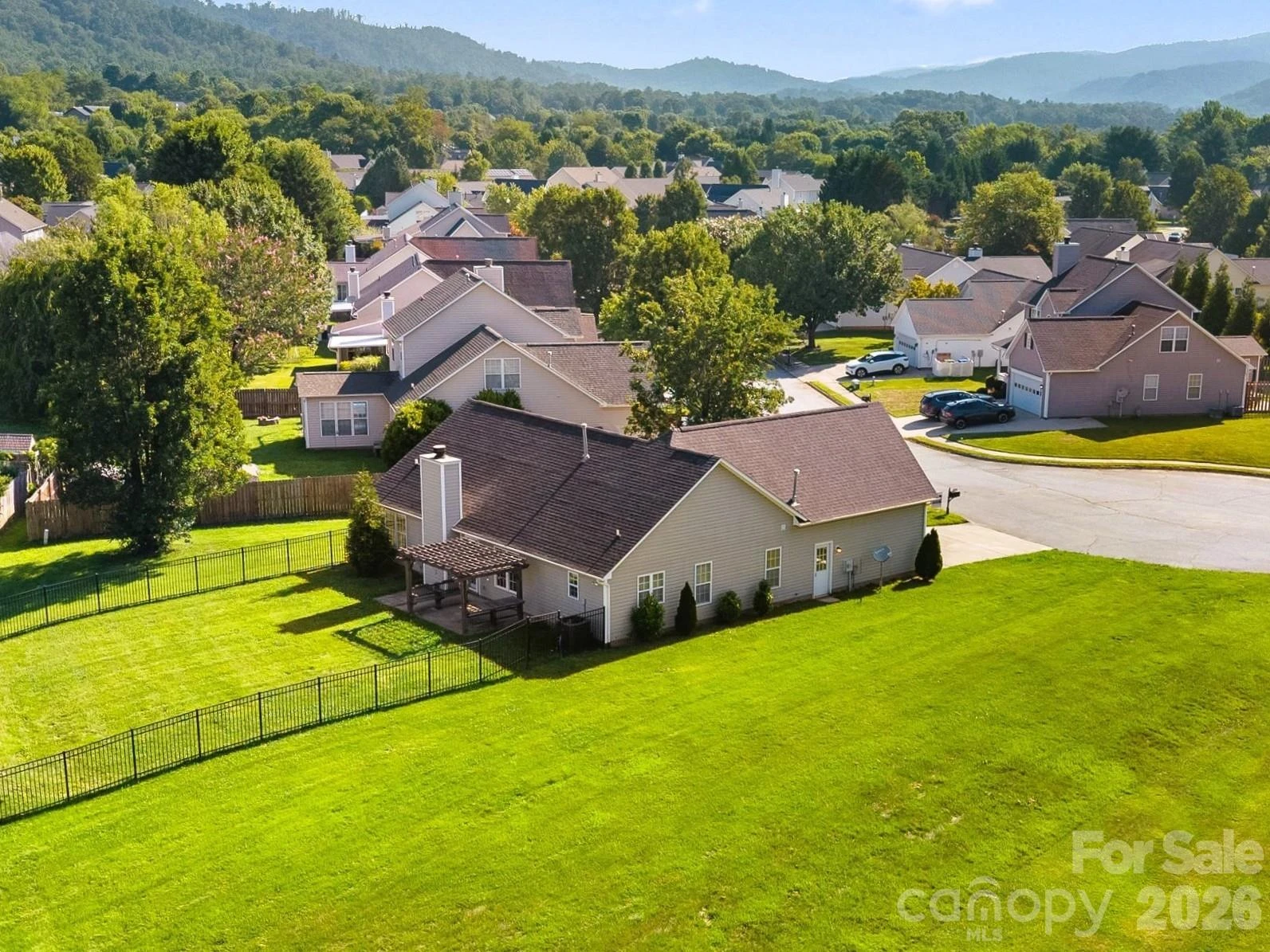222 Misty Valley Way - Photo 14