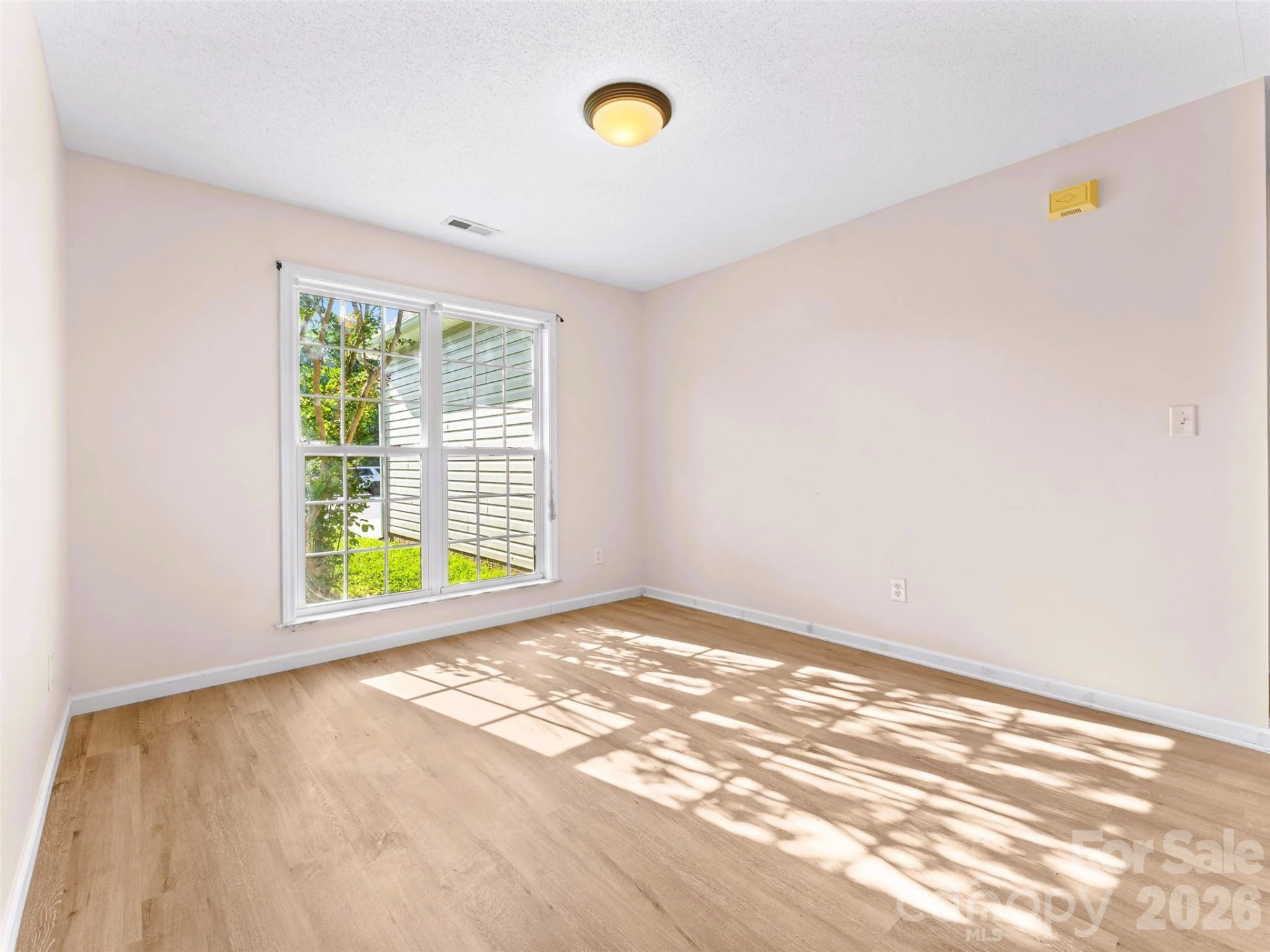 222 Misty Valley Way - Photo 17
