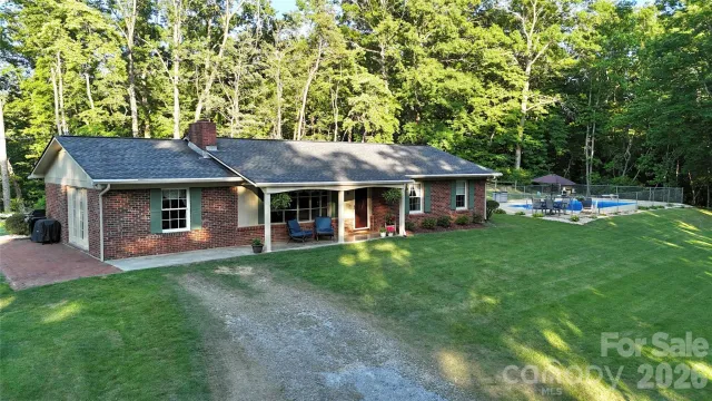 552 Coxes Creek Church Road, Marion, NC, 28752