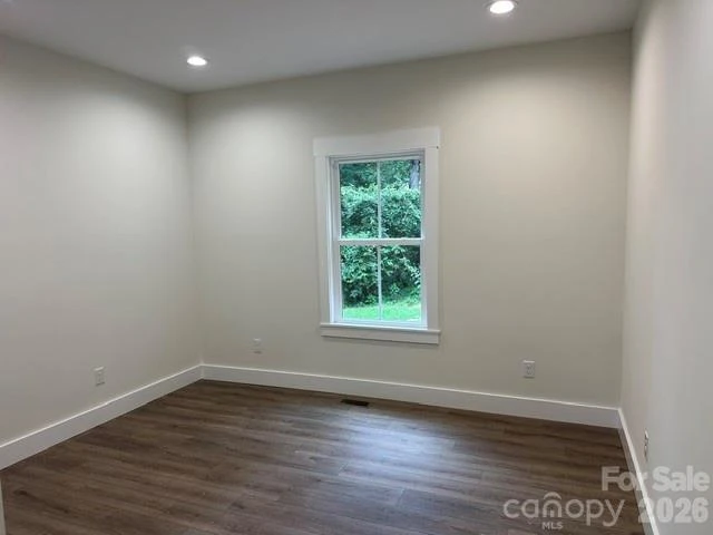 190 Forest Hill Drive - Photo 14