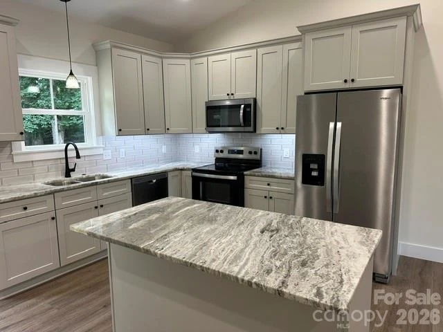 190 Forest Hill Drive - Photo 5