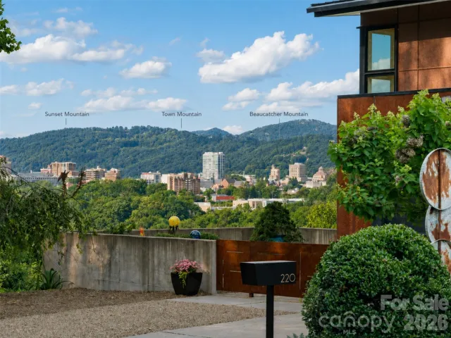 220 Riverview Drive