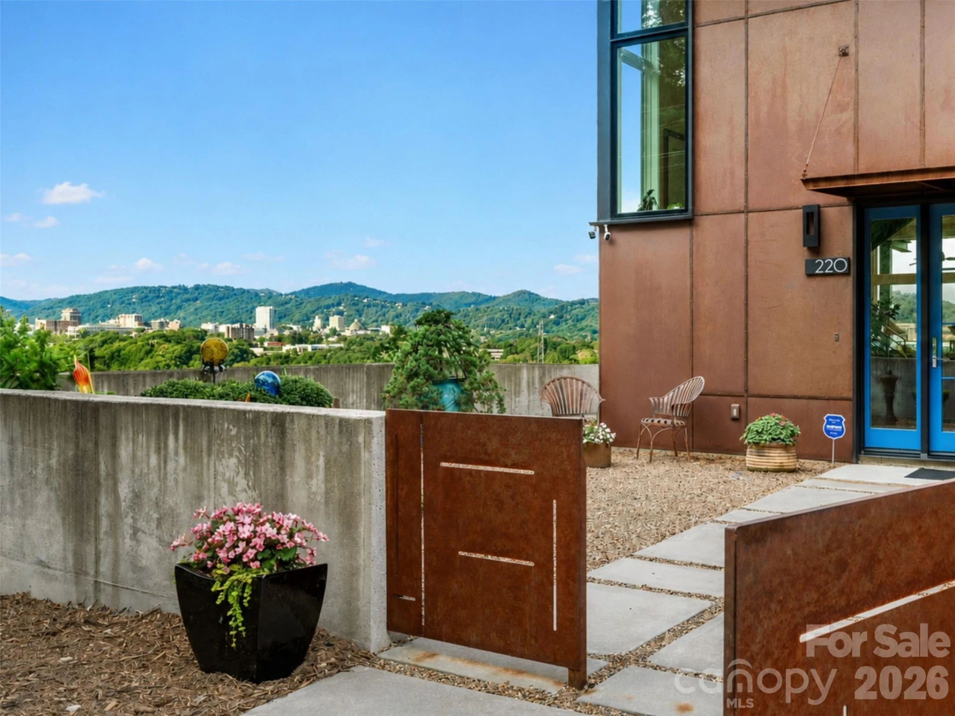 220 Riverview Drive - Photo 16
