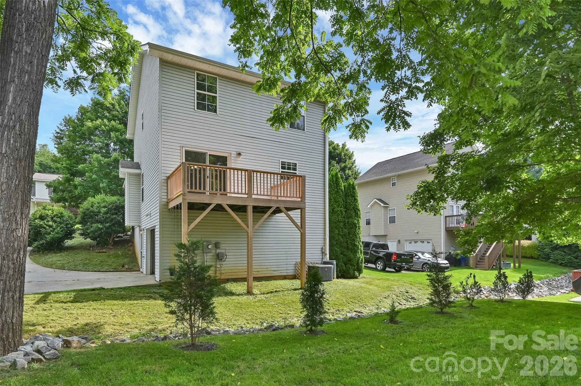 11 Ridgeland Lane - Photo 3