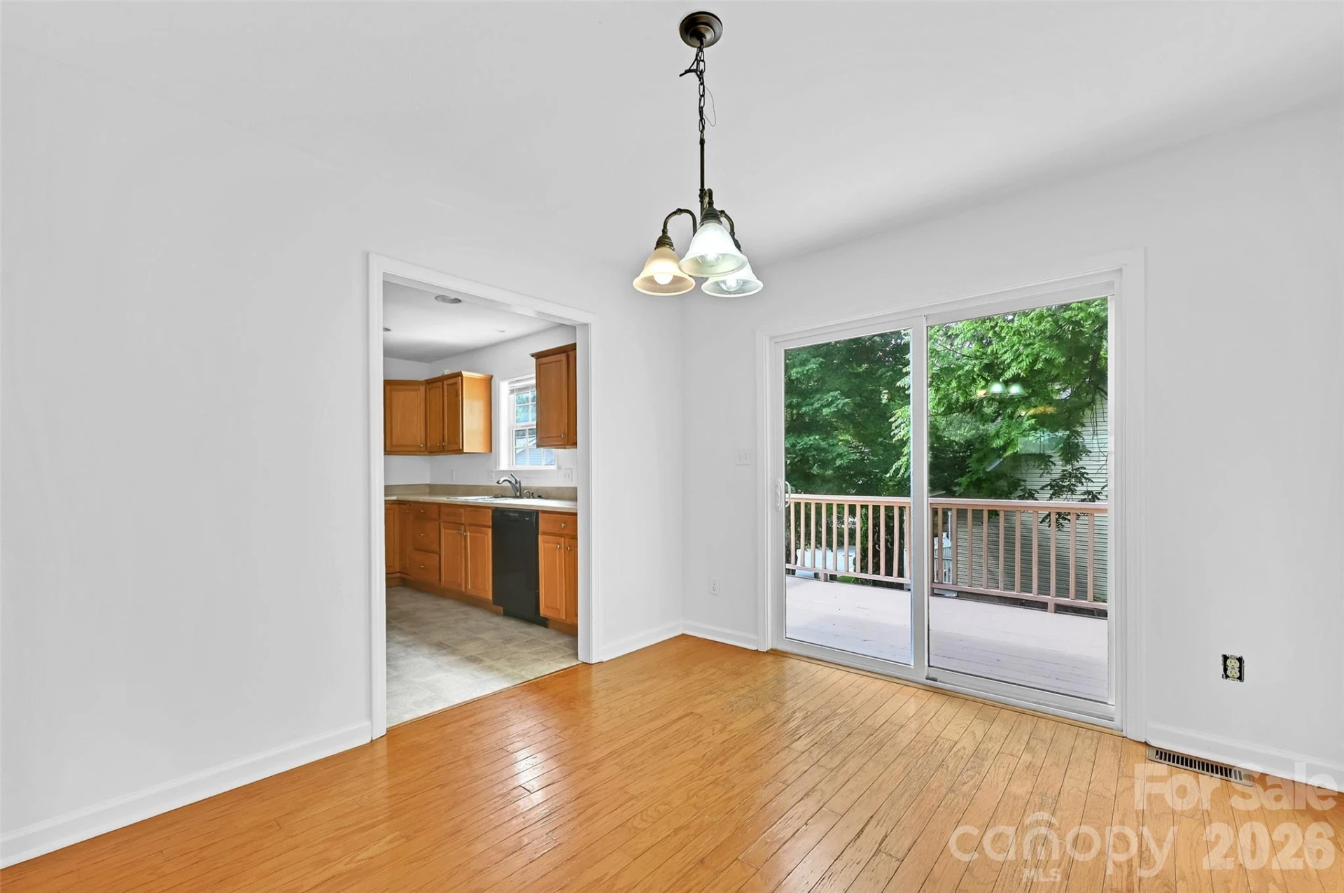 11 Ridgeland Lane - Photo 8