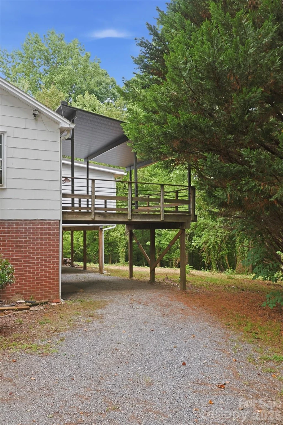 153 Southwinds Drive - Photo 8