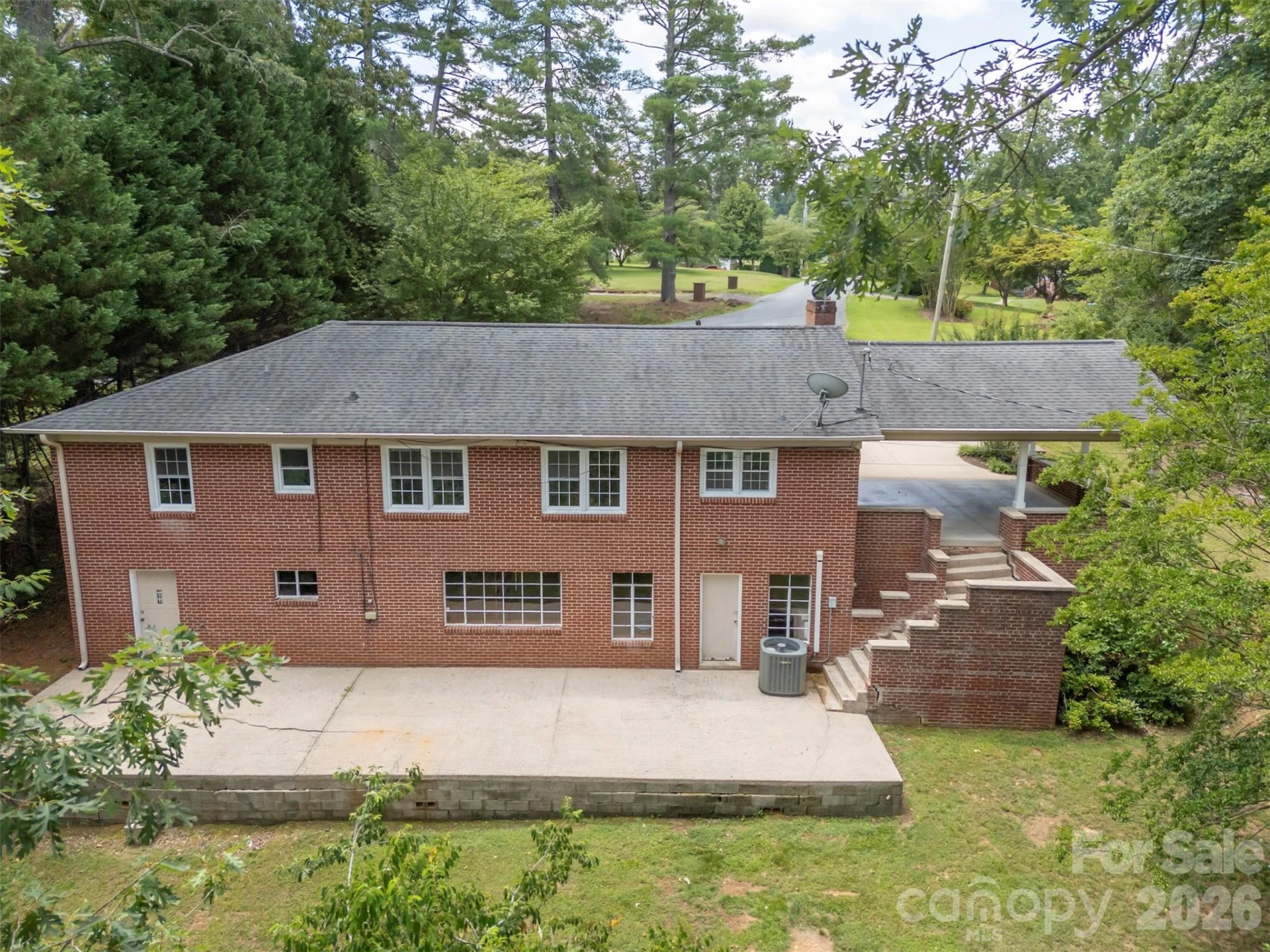 303 Elizabeth Avenue - Photo 42