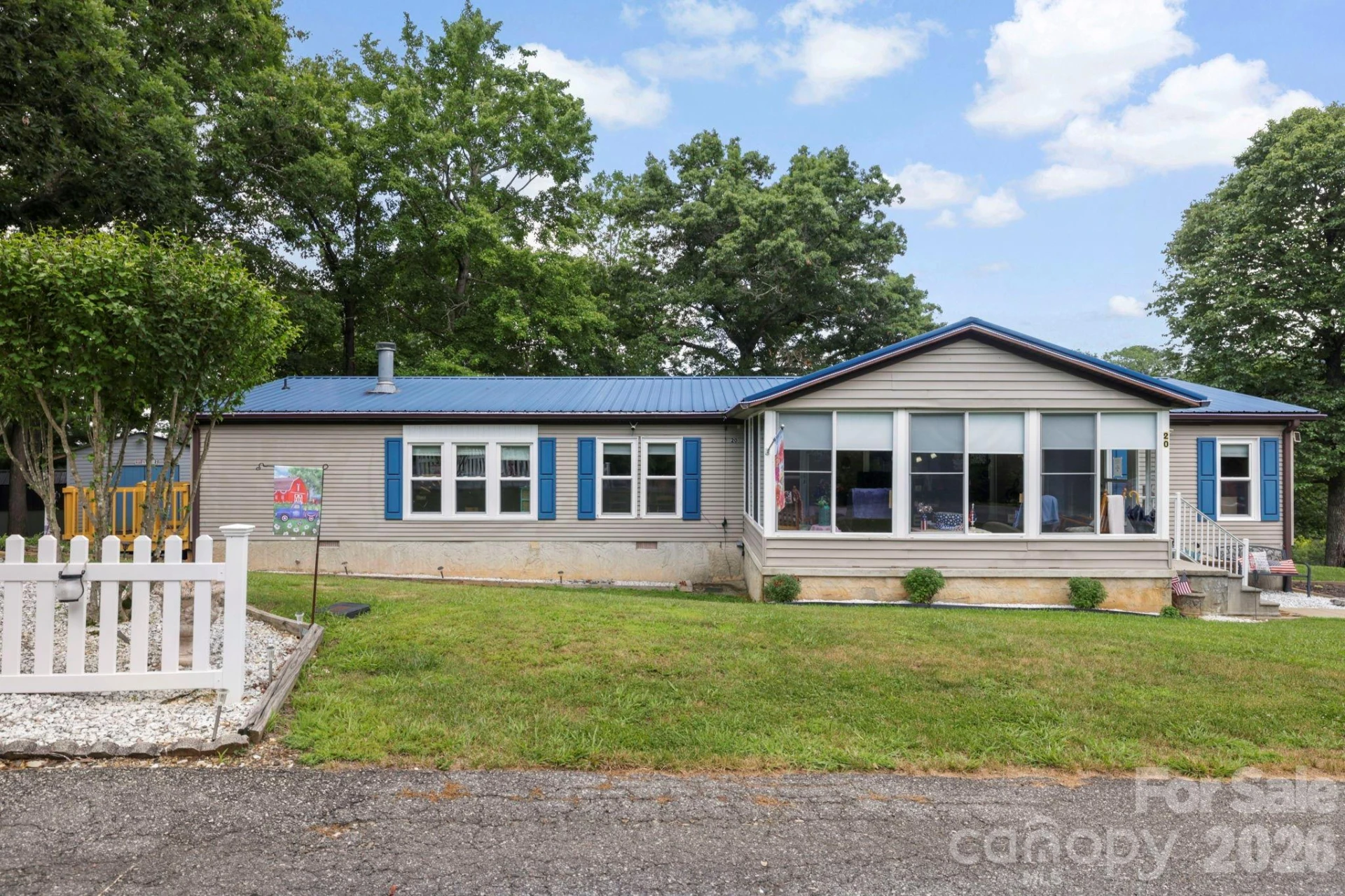 20 Little Austin Lane - Photo 2
