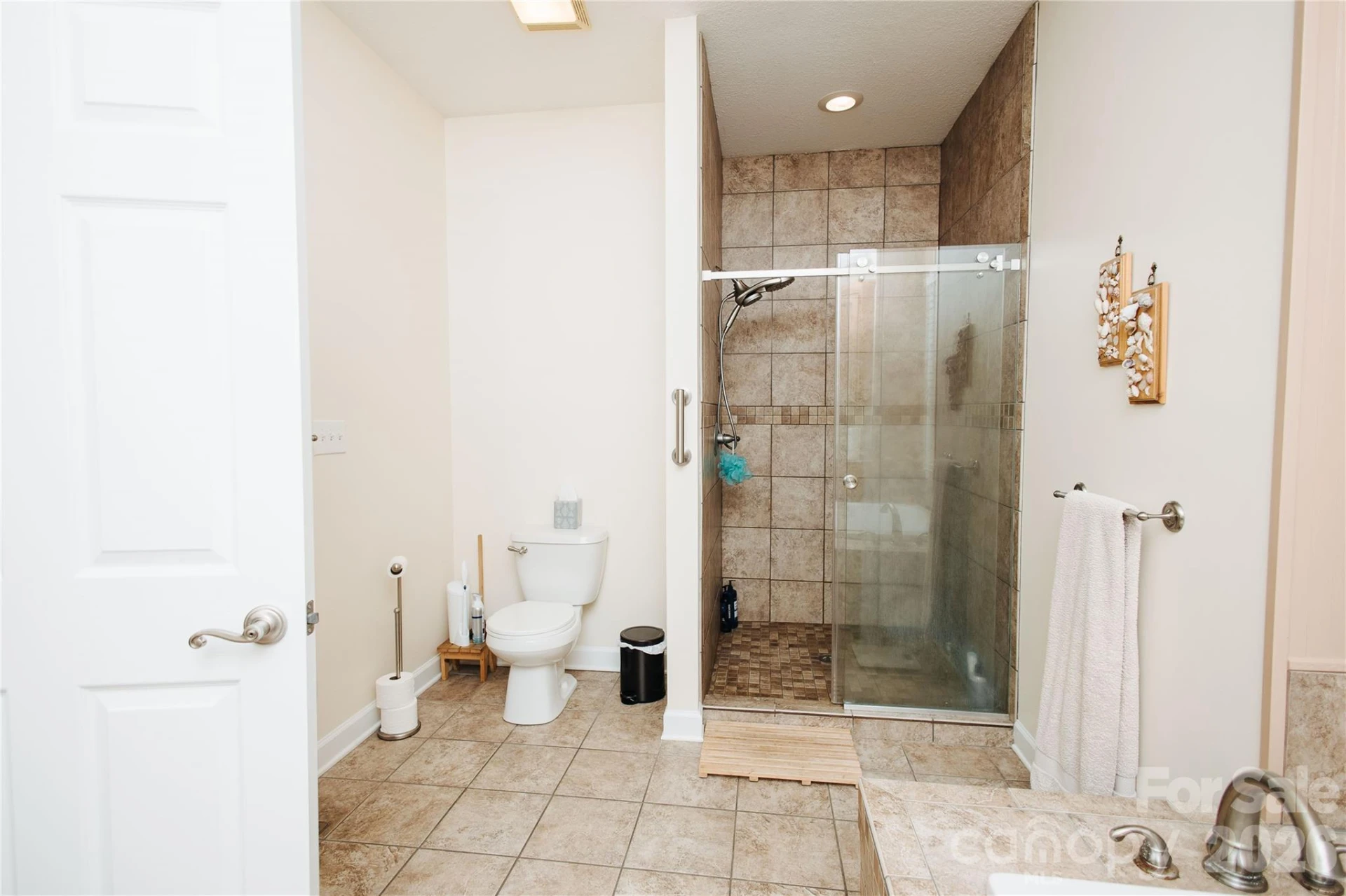 487 Cross Creek Drive - Photo 20