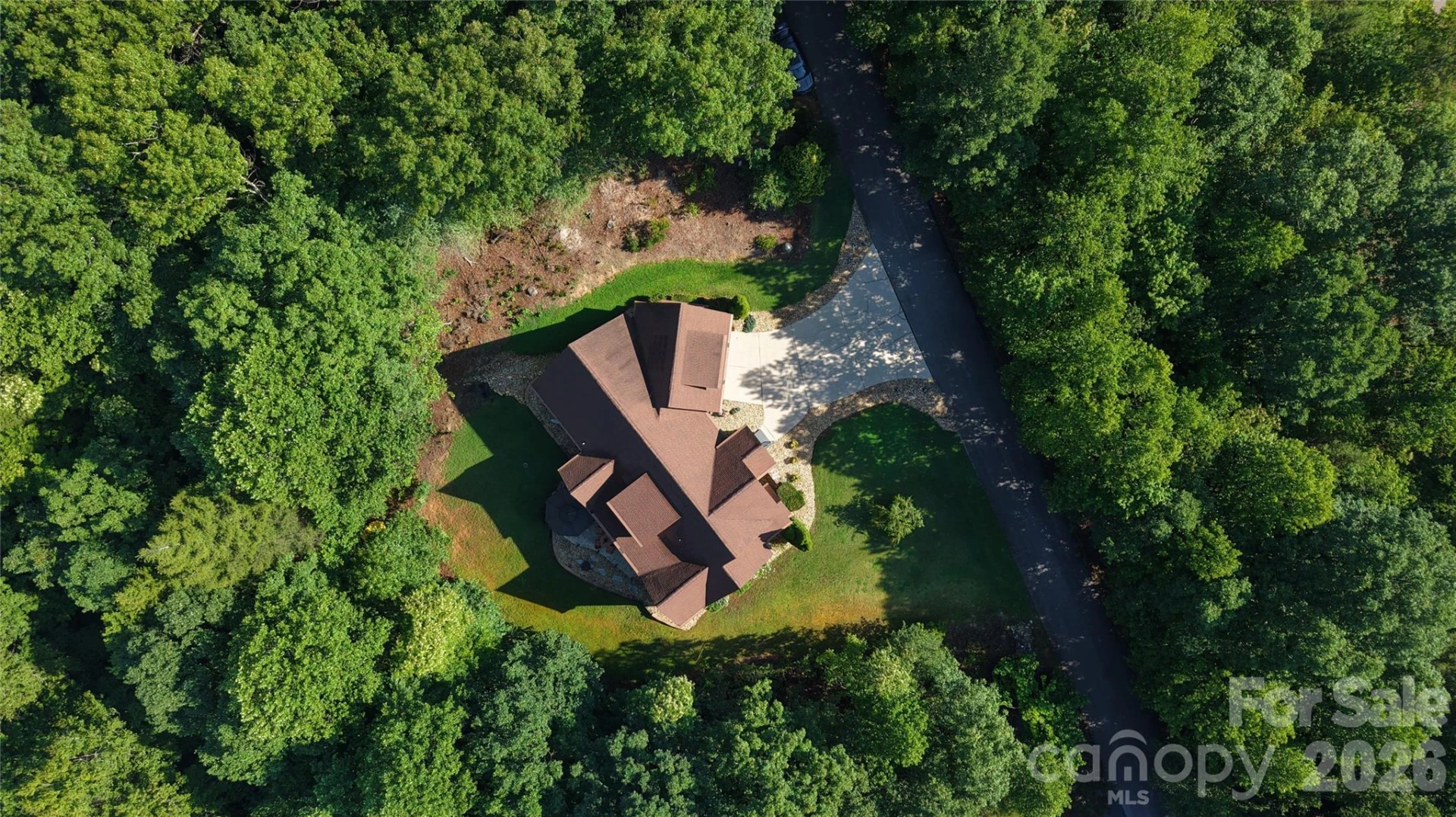 487 Cross Creek Drive - Photo 3