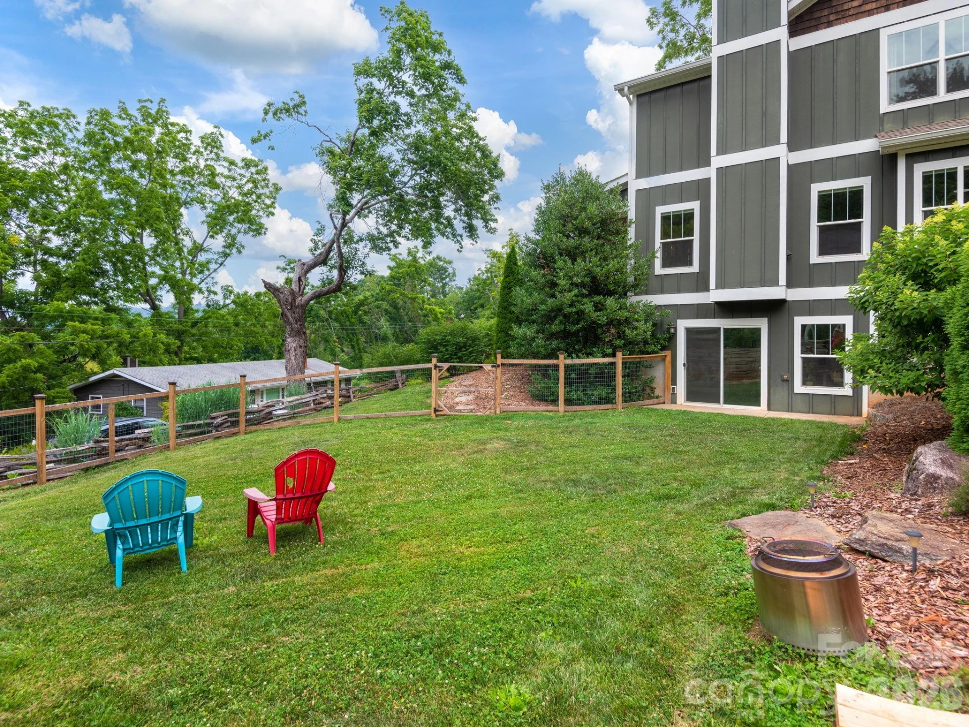 80 Bassett Road - Photo 28