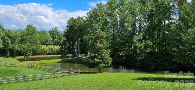 12 Farm Pond Lane, Candler, NC, 28715